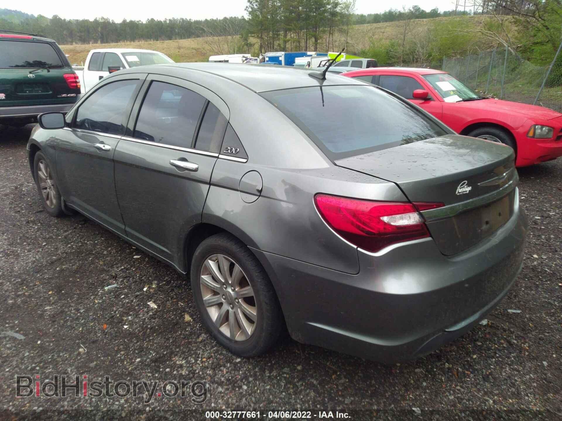 2013 CHRYSLER 200 - VIN: 1C3CCBCB1DN568025 - Фото 3