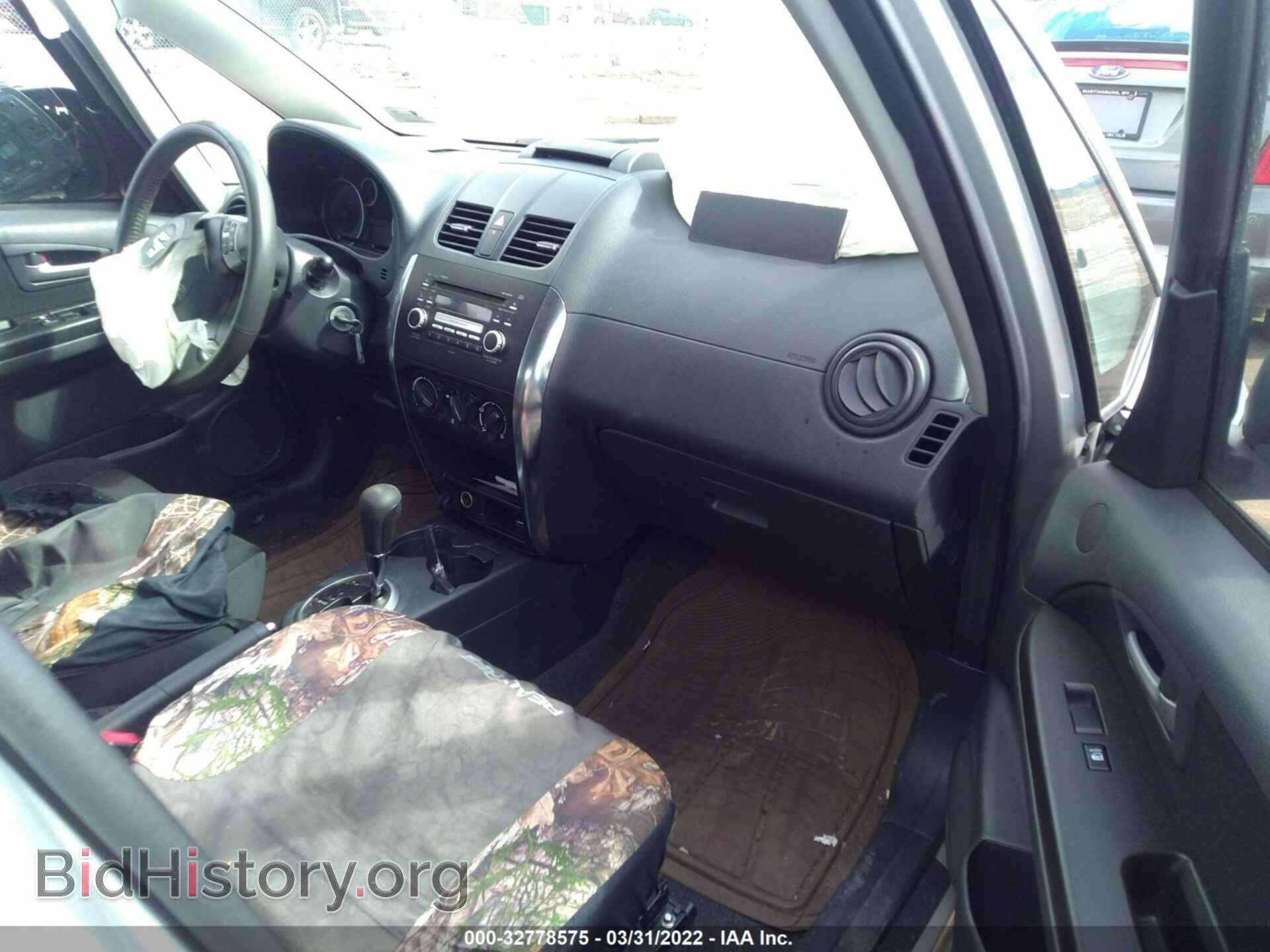 2010 SUZUKI SX4 - VIN: JS2YB5A31A6301772 - Фото 5