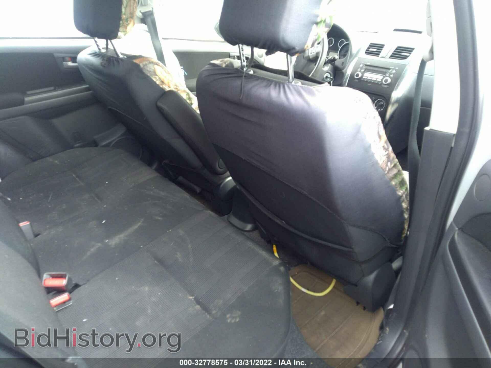 2010 SUZUKI SX4 - VIN: JS2YB5A31A6301772 - Фото 8