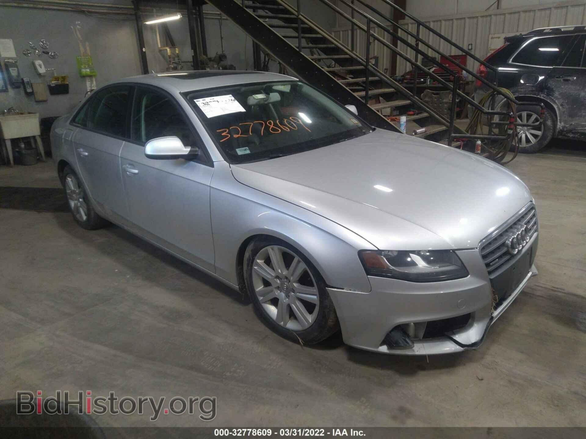 Photo WAUDFAFL4BN008127 - AUDI A4 2011