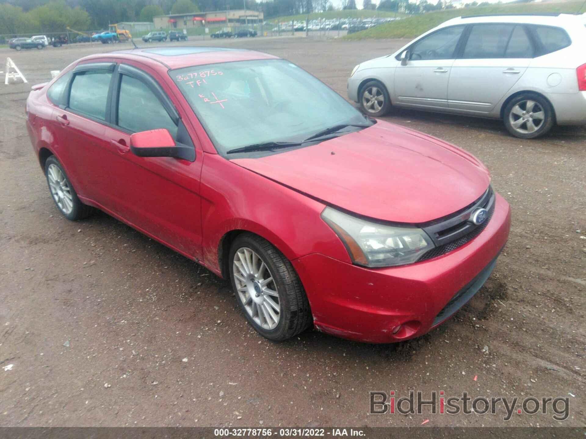 Photo 1FAHP3GN6BW107383 - FORD FOCUS 2011