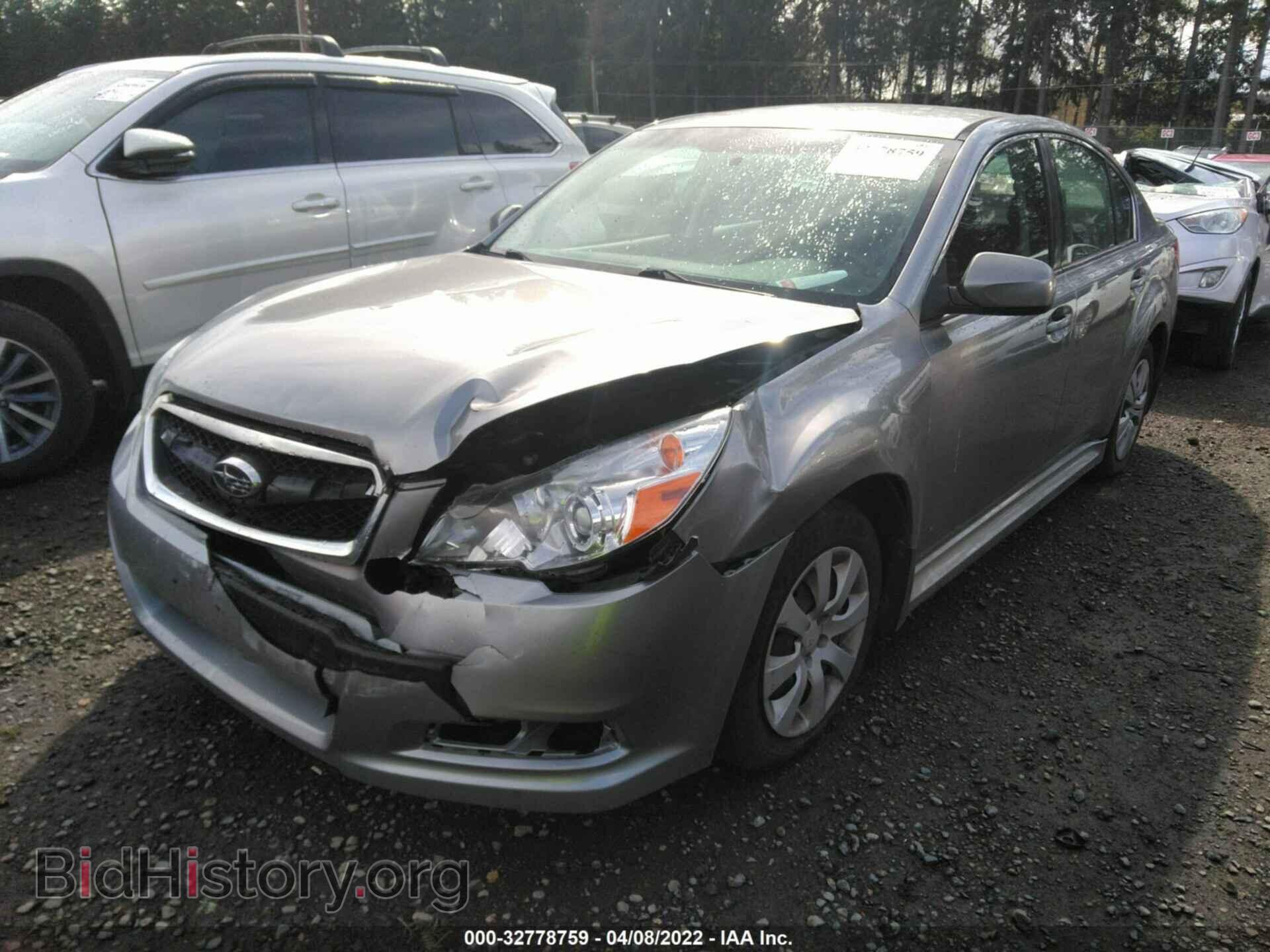 2011 SUBARU LEGACY - VIN: 4S3BMBA64B3223316 - Фото 2