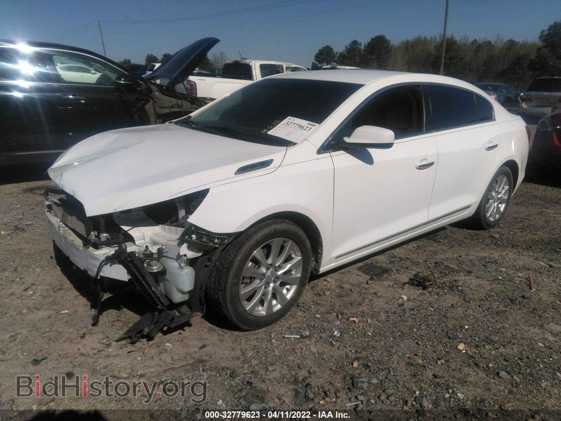 2014 BUICK LACROSSE - VIN: 1G4GA5GR0EF232000 - Photo 2