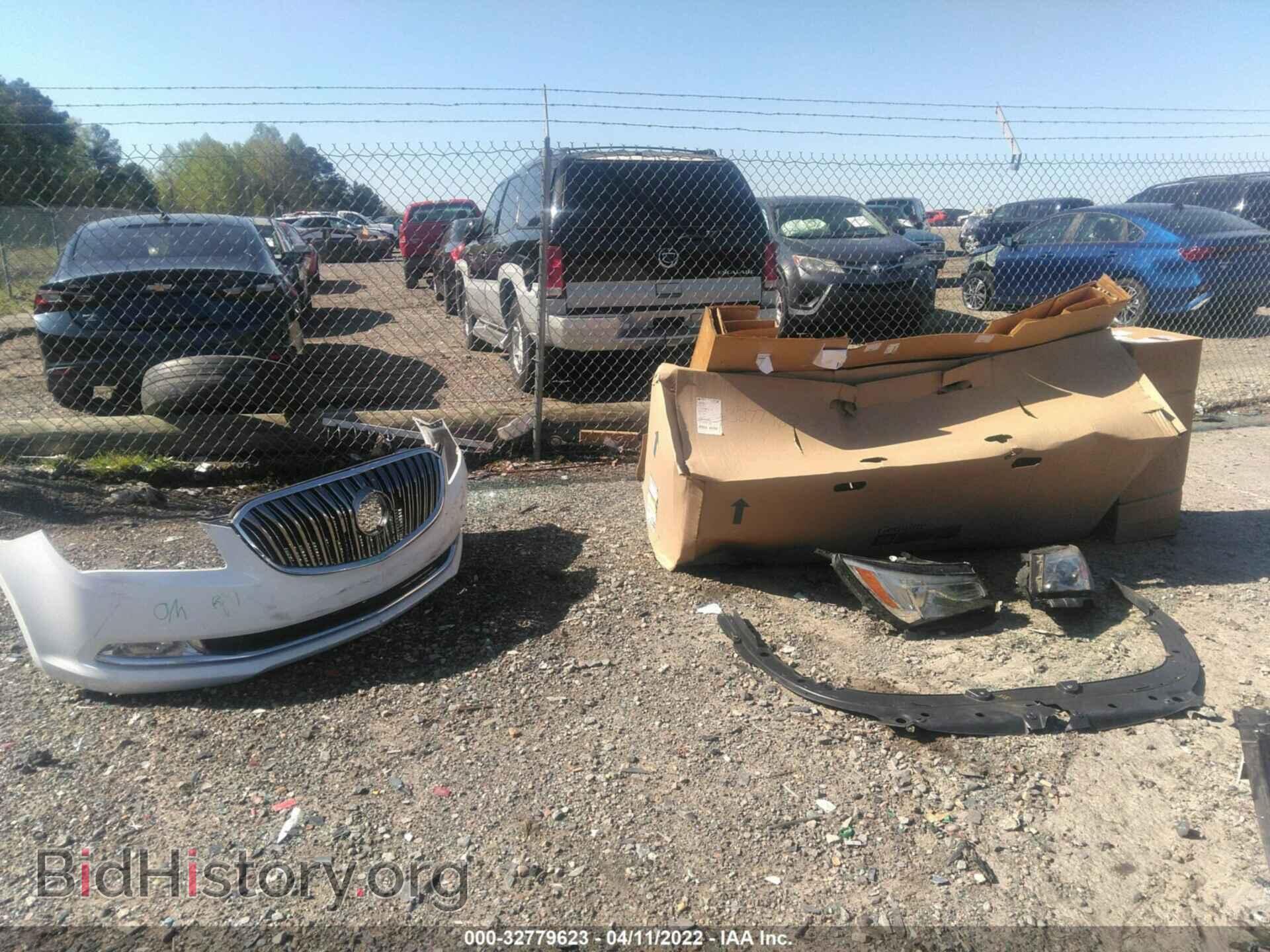 2014 BUICK LACROSSE - VIN: 1G4GA5GR0EF232000 - Photo 12