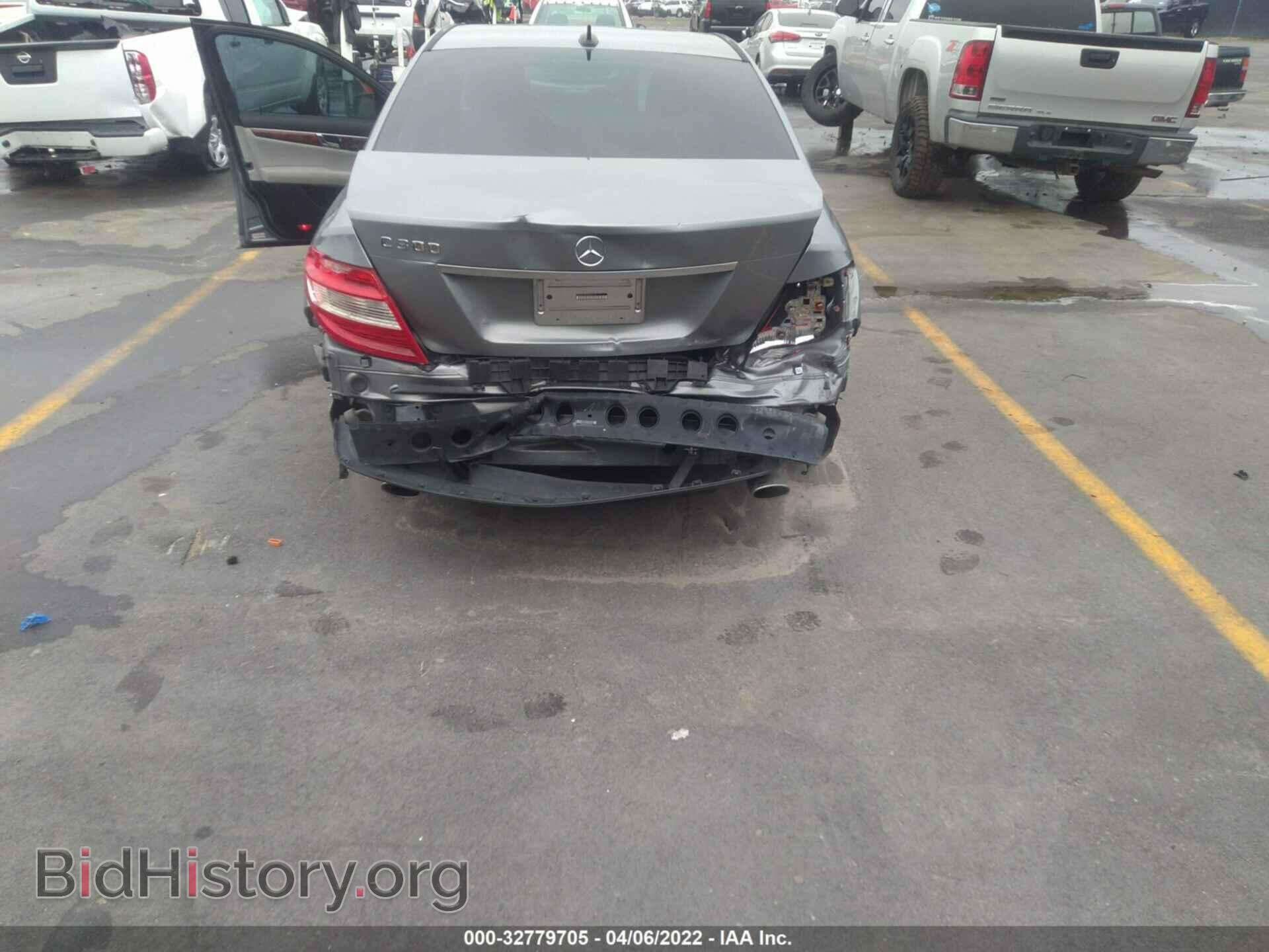 2011 MERCEDES-BENZ C-CLASS - VIN: WDDGF5EB0BF655737 - Фото 6
