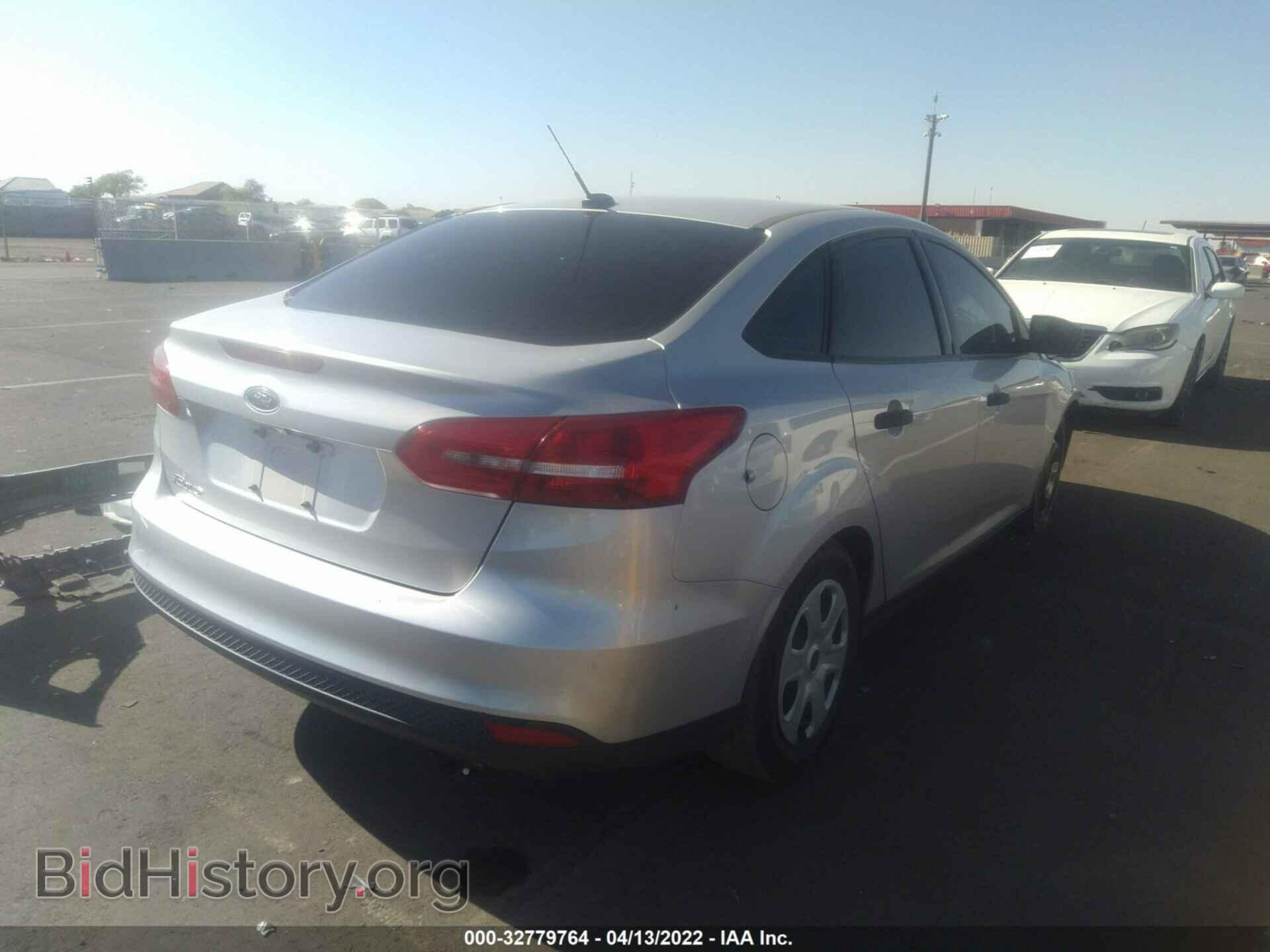 2016 FORD FOCUS - VIN: 1FADP3E28GL254336 - Photo 4