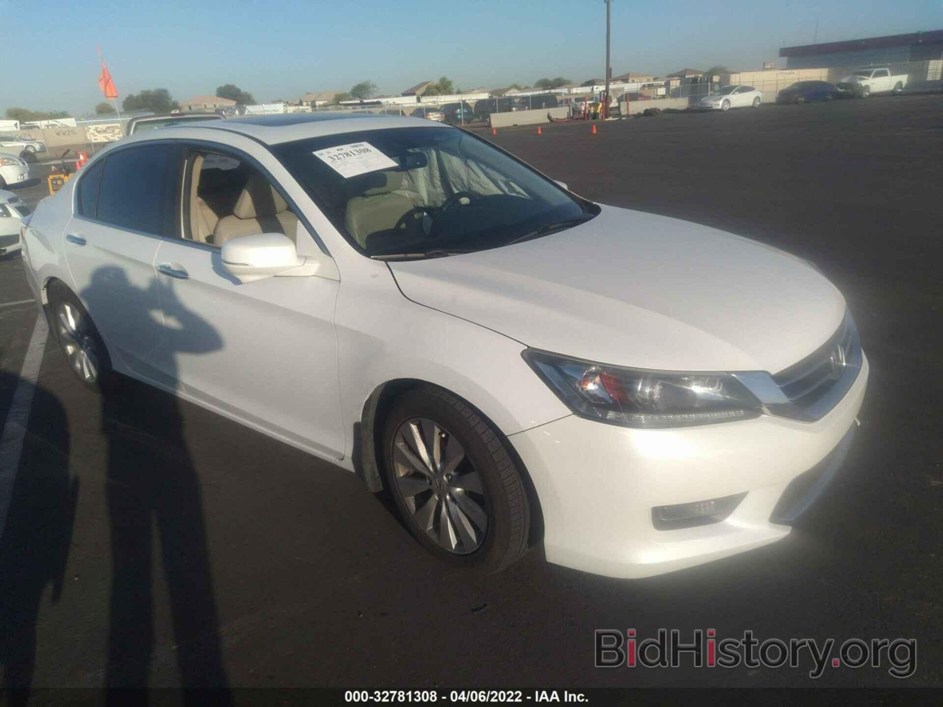 Фотография 1HGCR2F85EA260229 - HONDA ACCORD SEDAN 2014