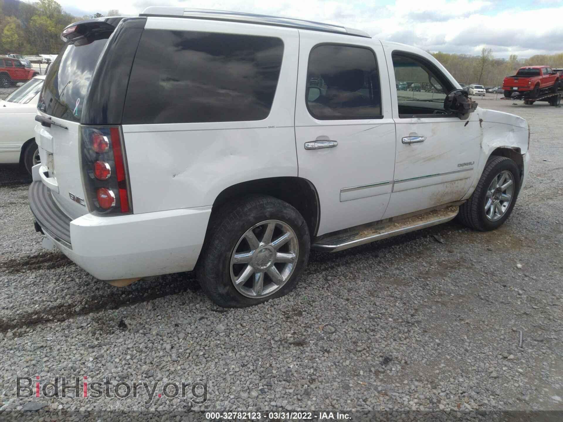 2012 GMC YUKON - VIN: 1GKS2EEF6CR272991 - Photo 4