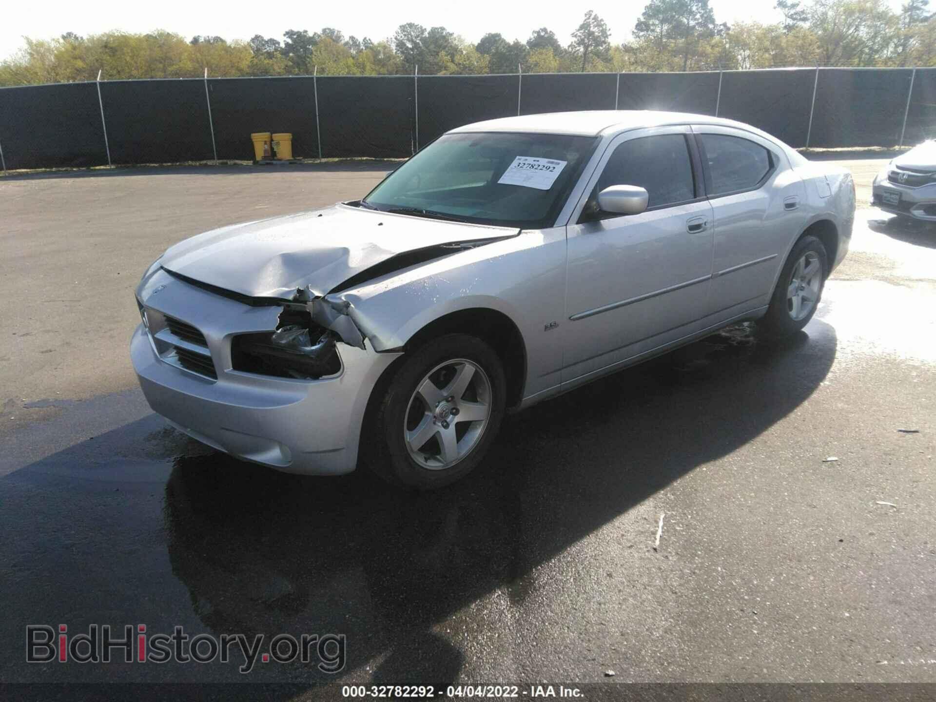2010 DODGE CHARGER - VIN: 2B3CA3CVXAH207450 - Фото 2