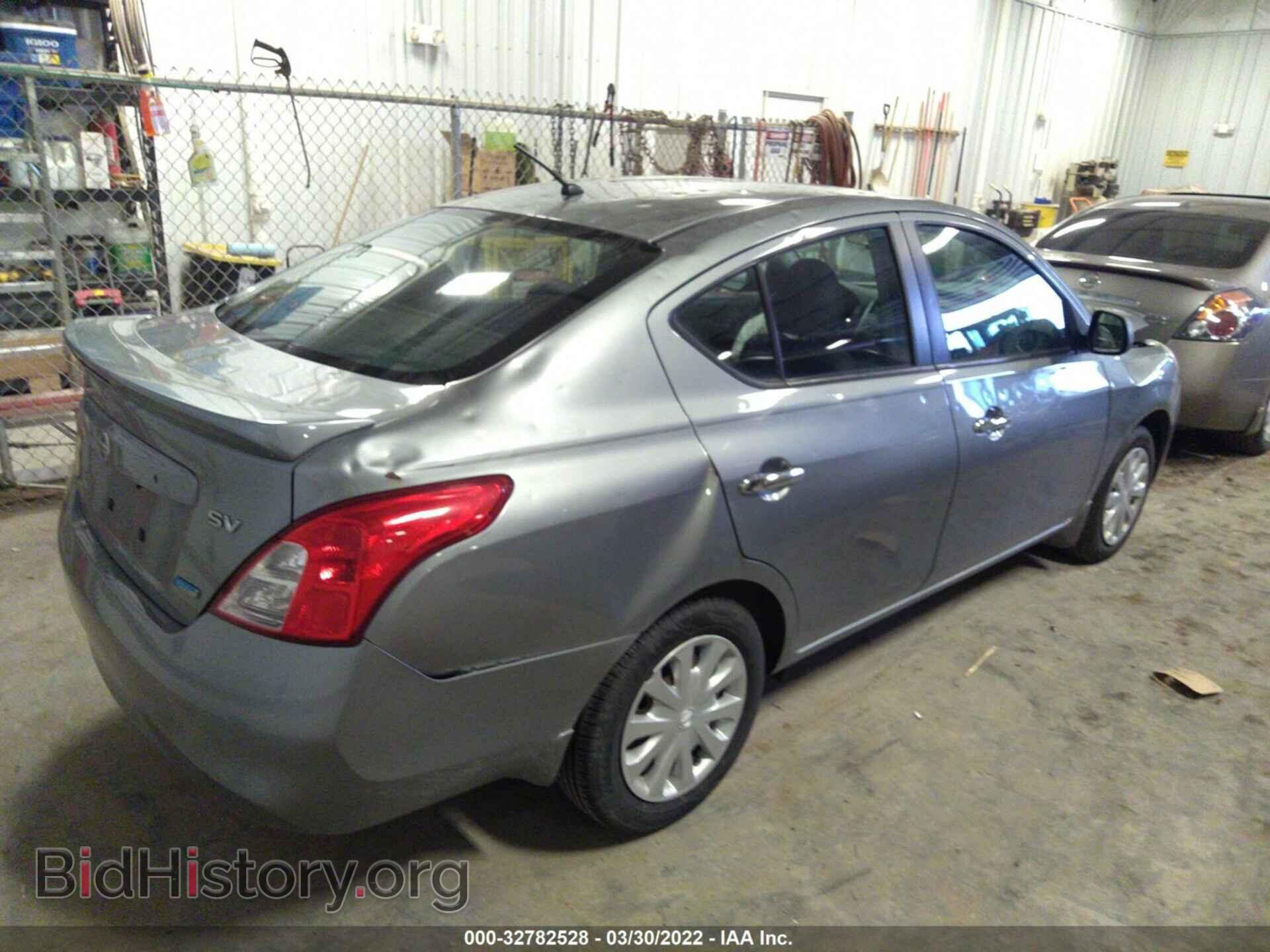 2013 NISSAN VERSA - VIN: 3N1CN7AP1DL871276 - Фото 4