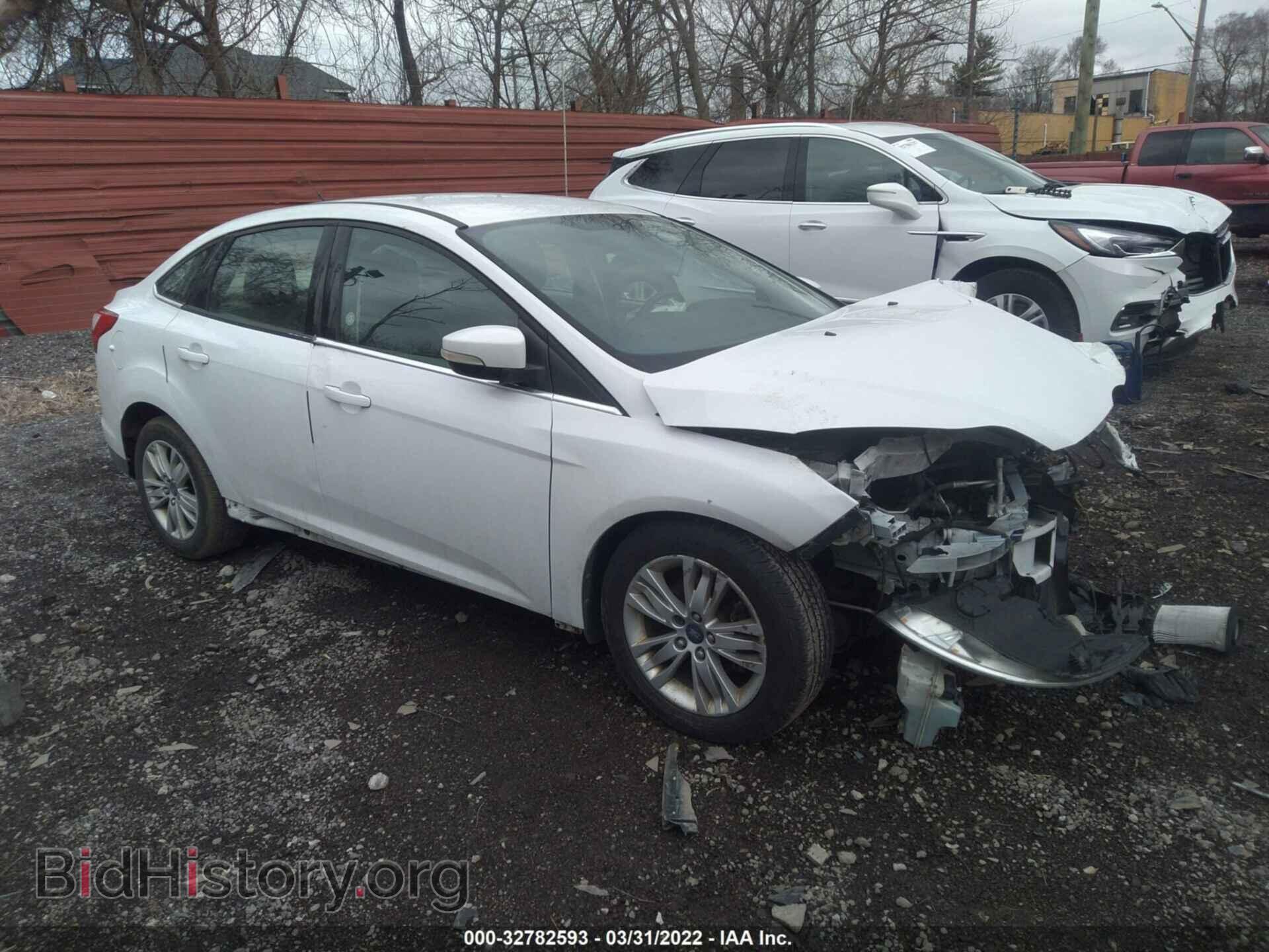 Photo 1FAHP3H28CL397701 - FORD FOCUS 2012