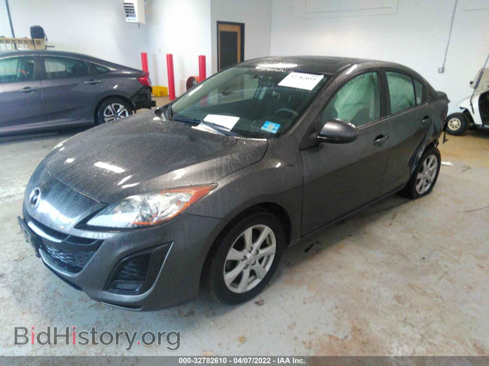 2011 MAZDA MAZDA3 - VIN: JM1BL1VG2B1377891 - Фото 2