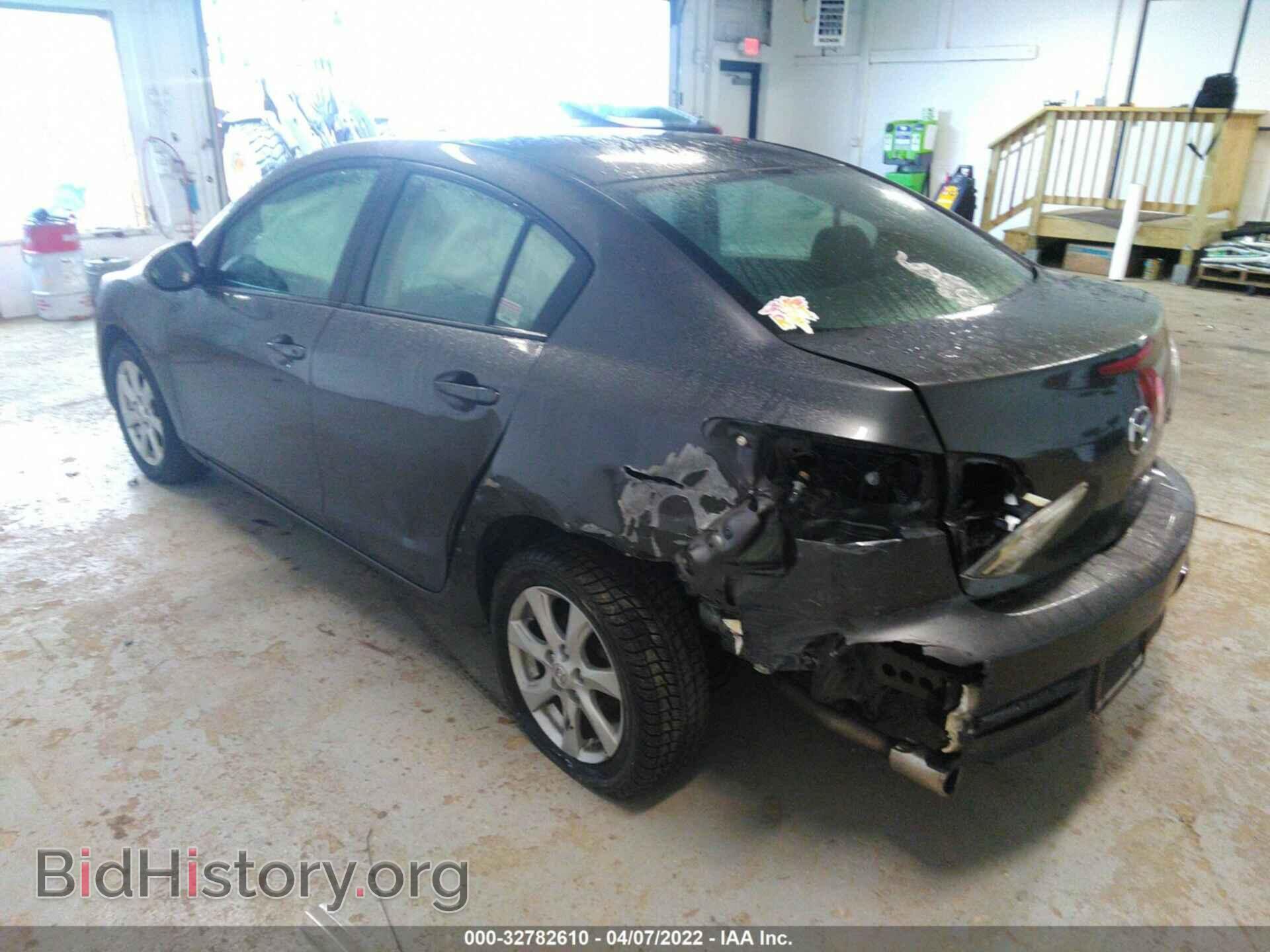 2011 MAZDA MAZDA3 - VIN: JM1BL1VG2B1377891 - Фото 3