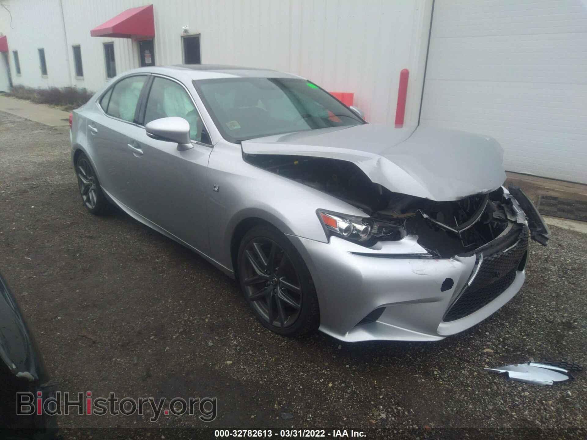 Фотография JTHCM1D29G5014641 - LEXUS IS 300 2016