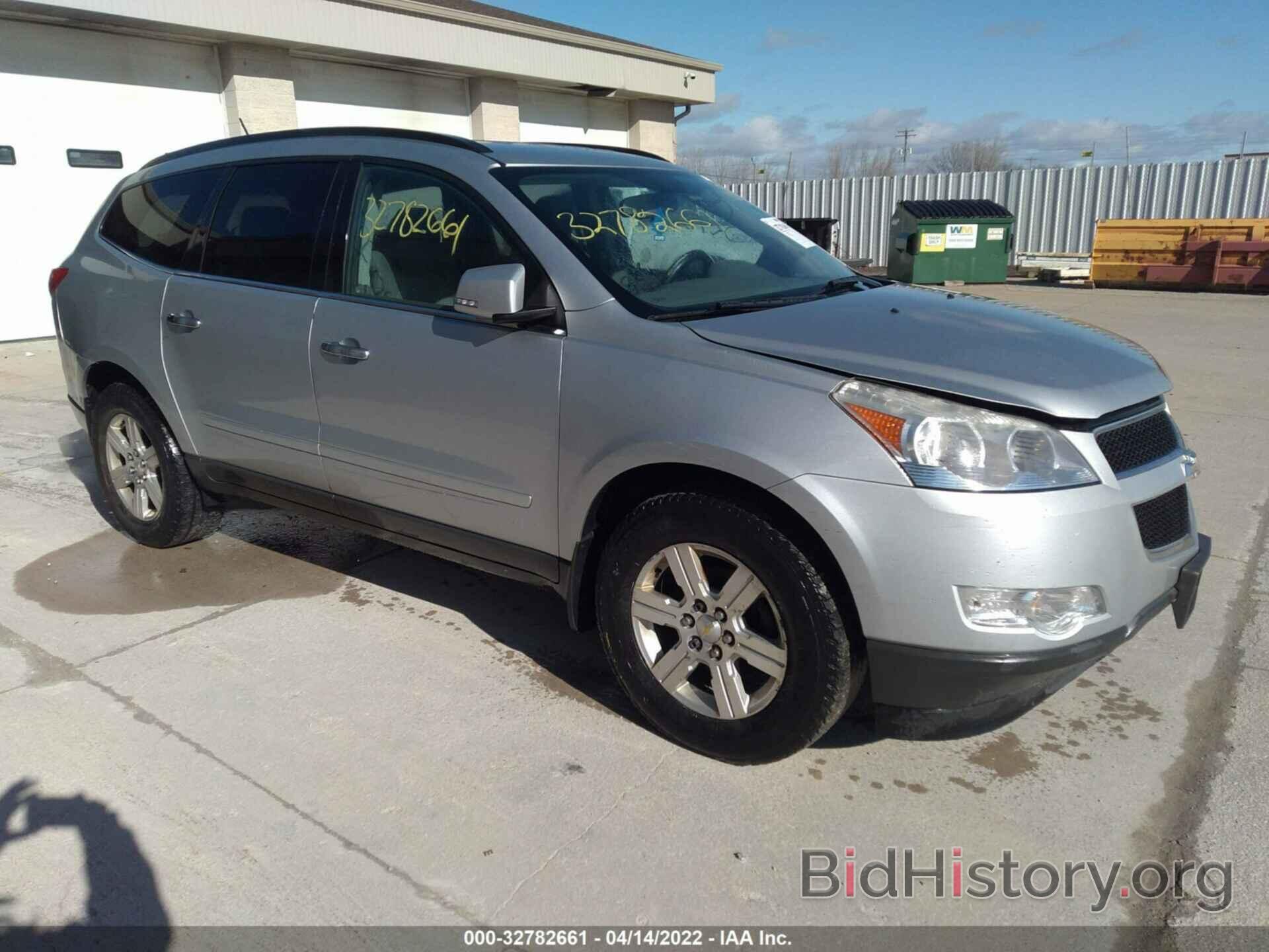 Photo 1GNKVGED1BJ353396 - CHEVROLET TRAVERSE 2011