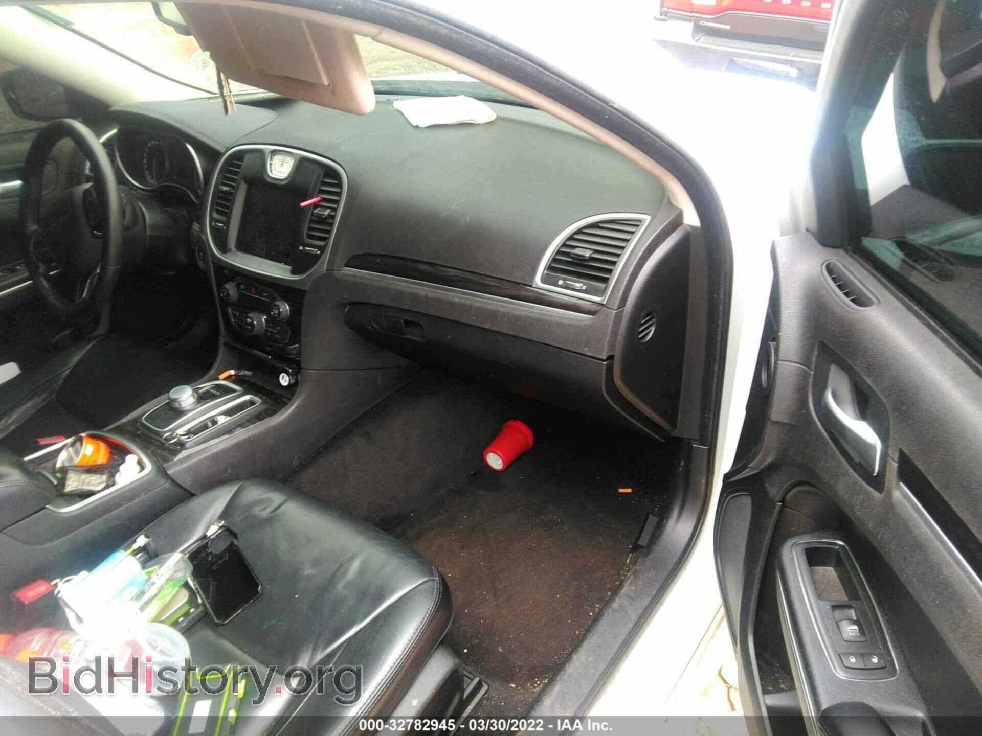 2015 CHRYSLER 300 - VIN: 2C3CCAAG8FH813911 - Фото 5