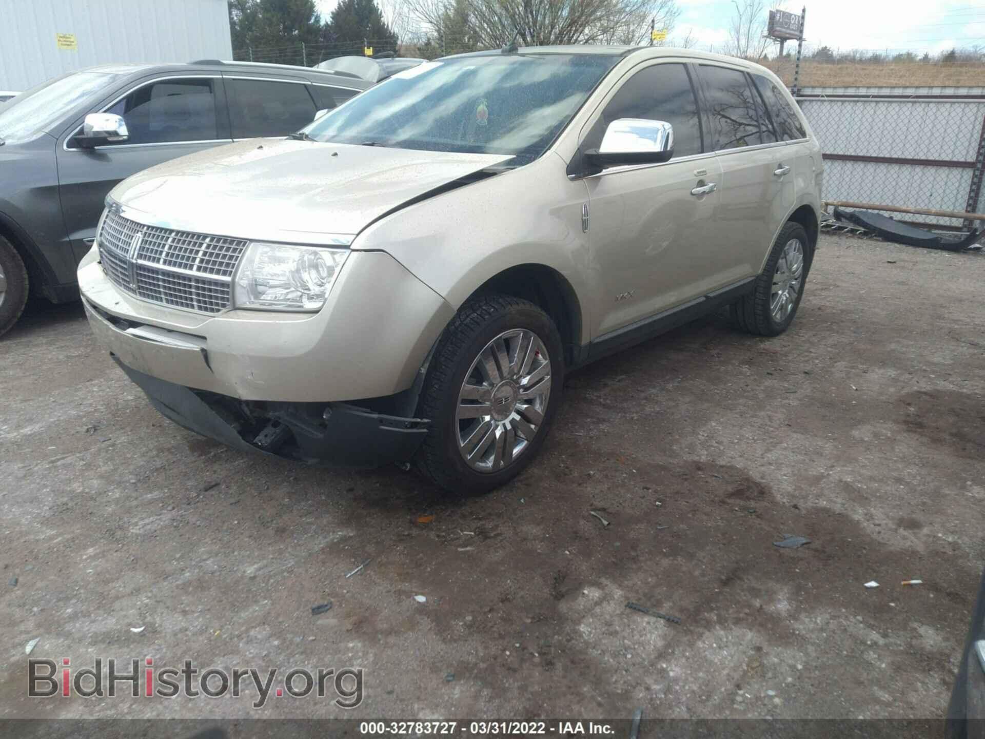 2010 LINCOLN MKX - VIN: 2LMDJ6JC3ABJ12334 - Фото 2