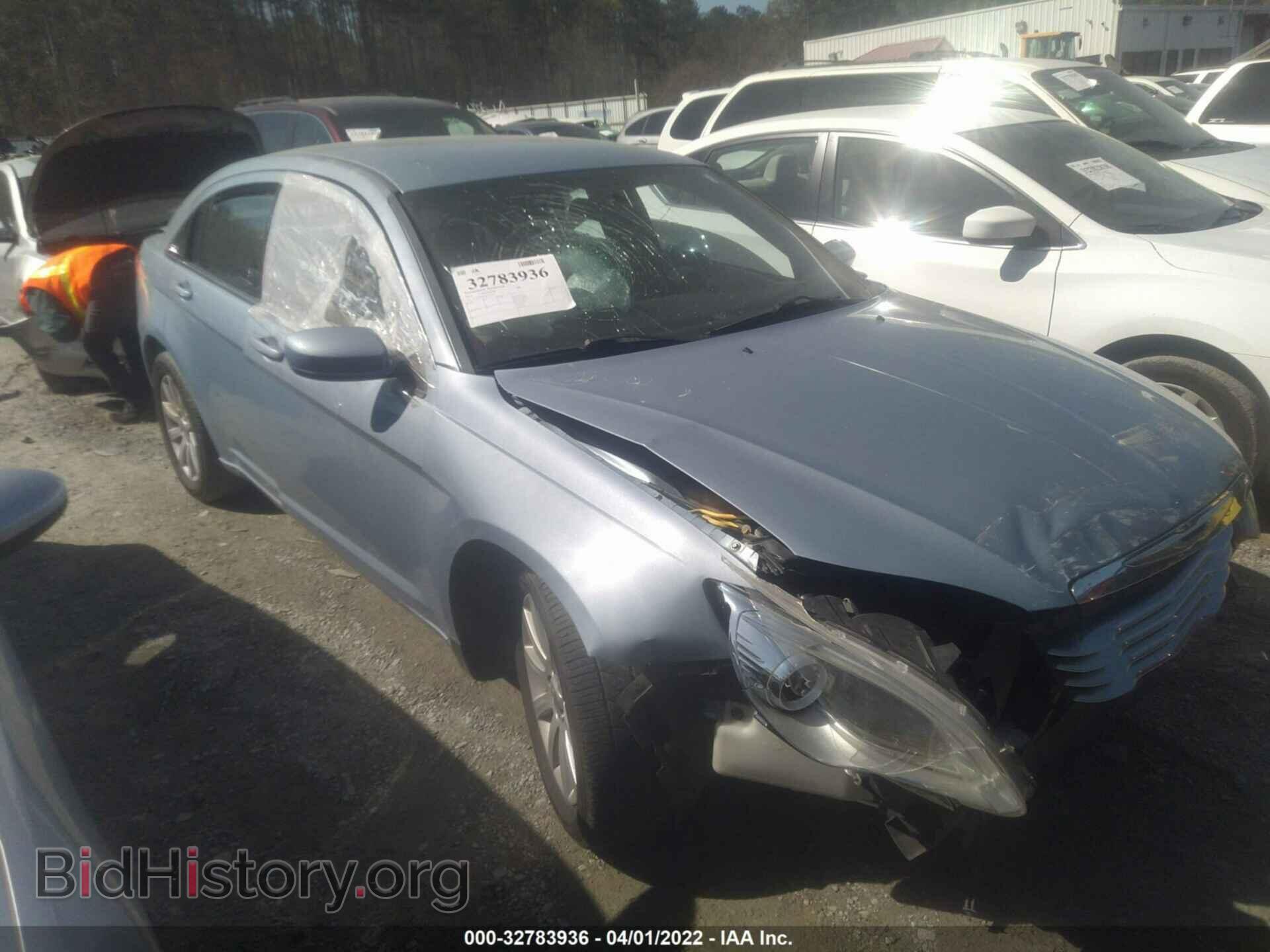 Фотография 1C3CCBBG4EN115211 - CHRYSLER 200 2014