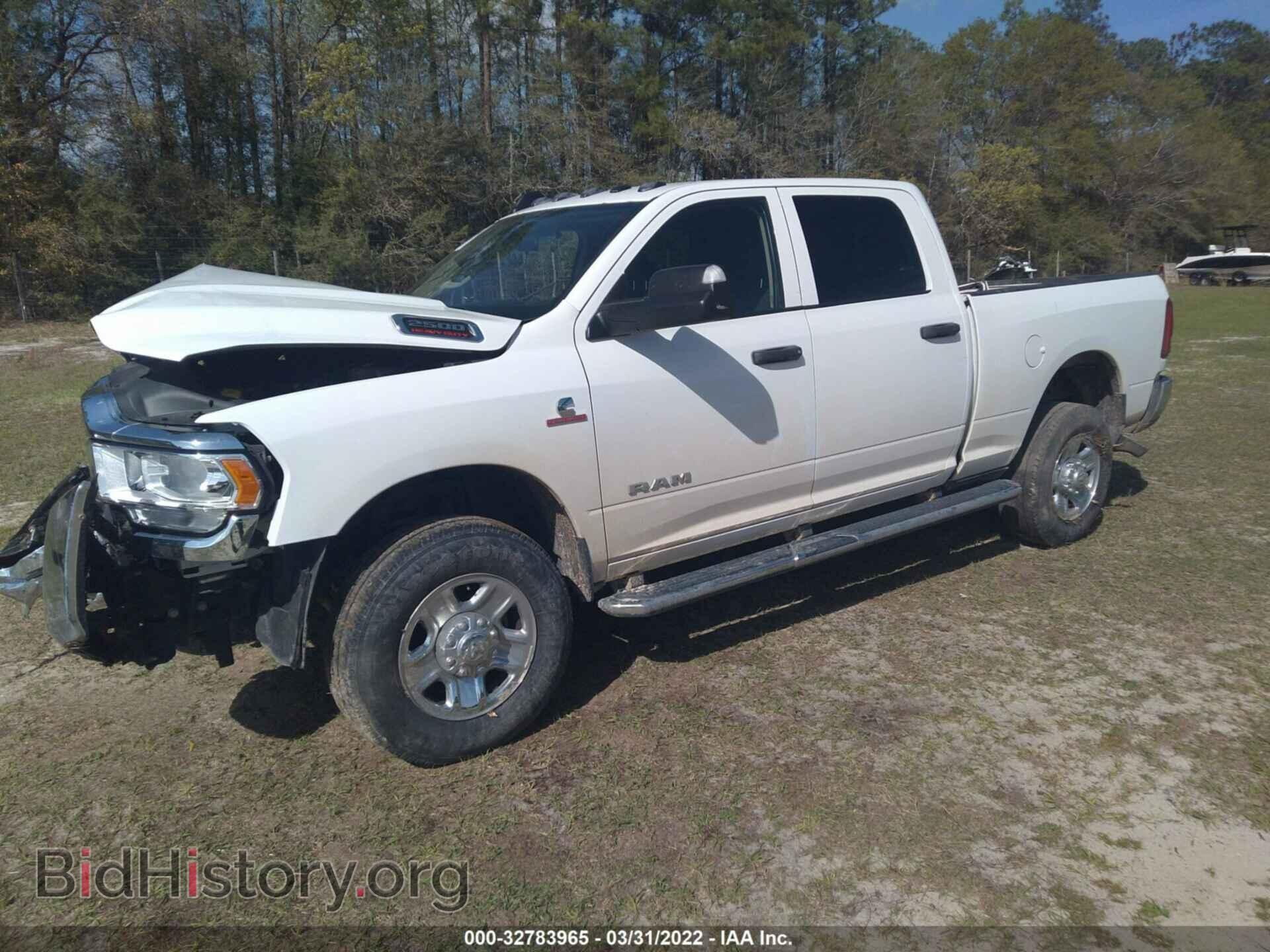 2020 RAM 2500 - VIN: 3C6UR5CL0LG229778 - Фото 2