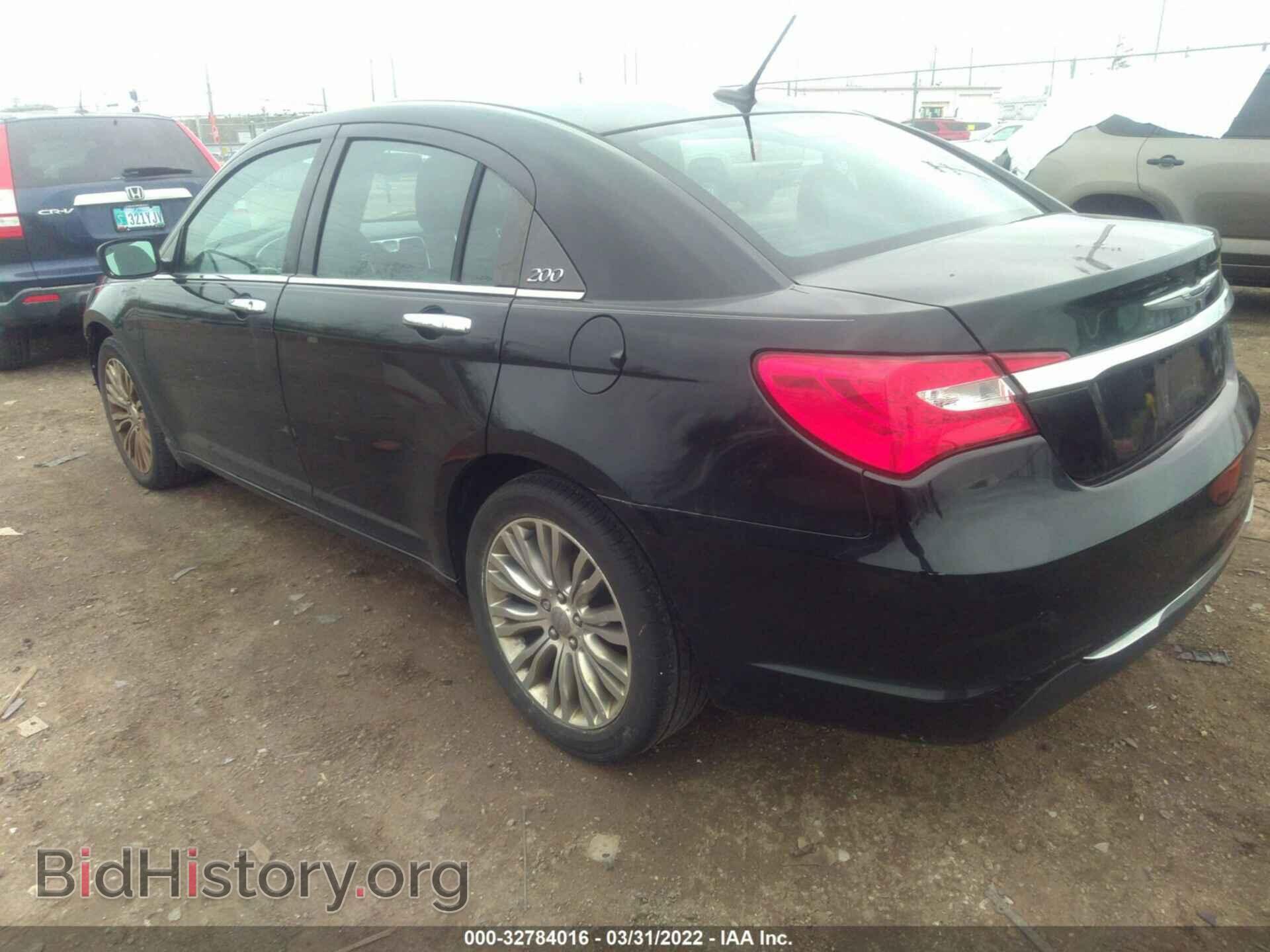2012 CHRYSLER 200 - VIN: 1C3CCBCBXCN303585 - Фото 3