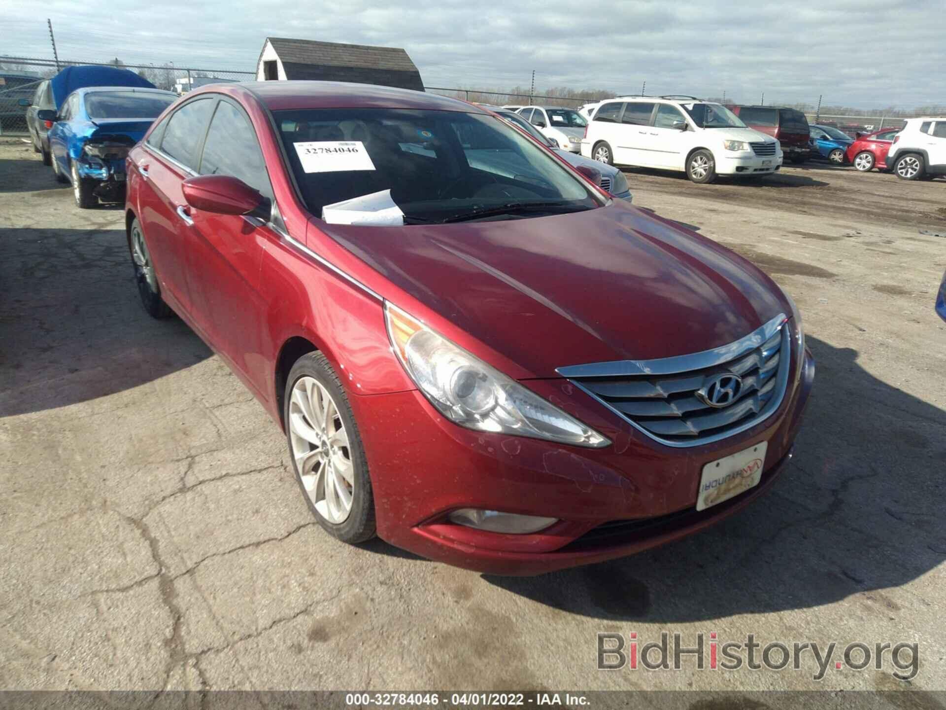 Photo 5NPEC4AC5BH146395 - HYUNDAI SONATA 2011