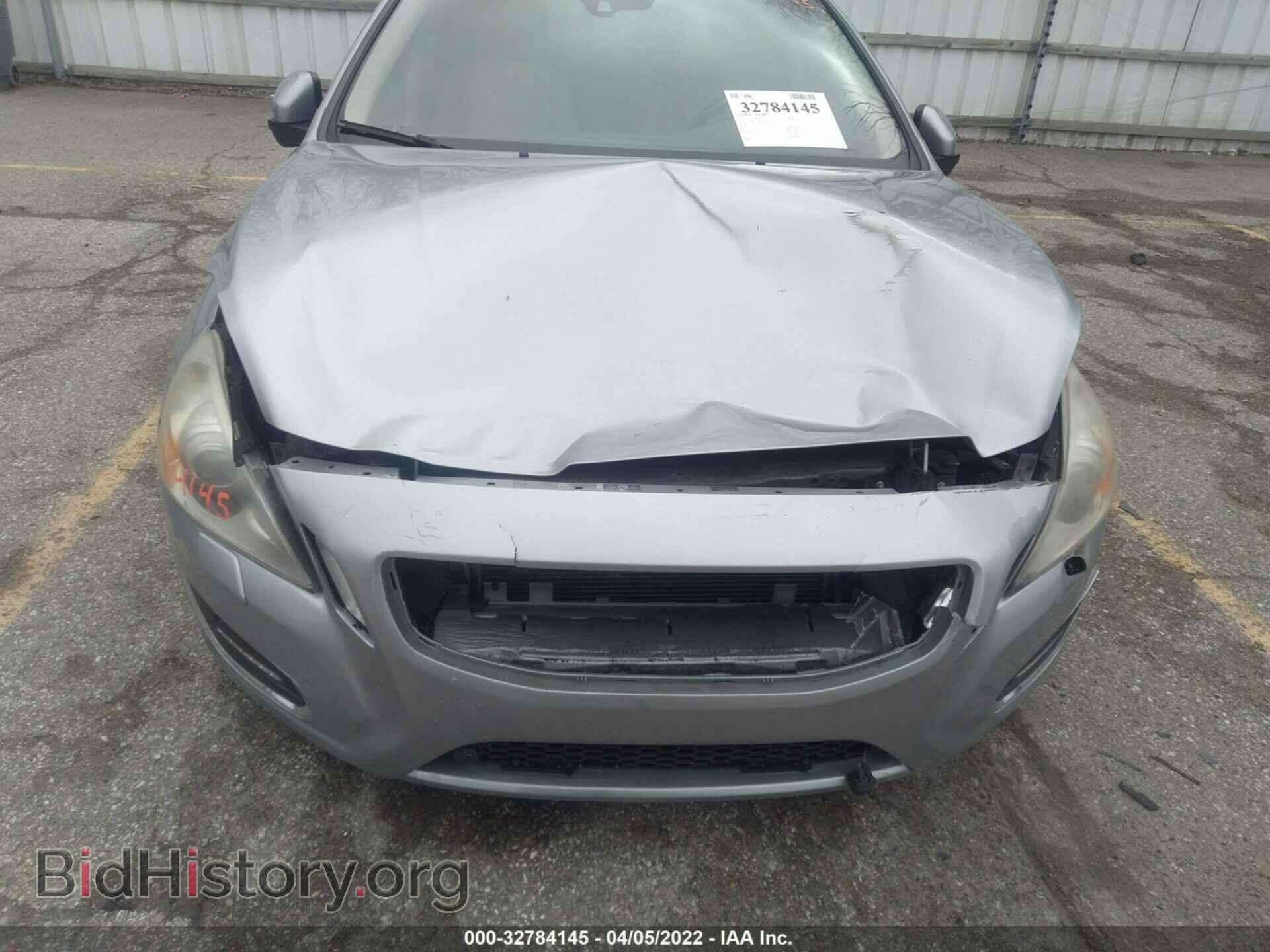 2011 VOLVO S60 - VIN: YV1902FH9B2015288 - Фото 6