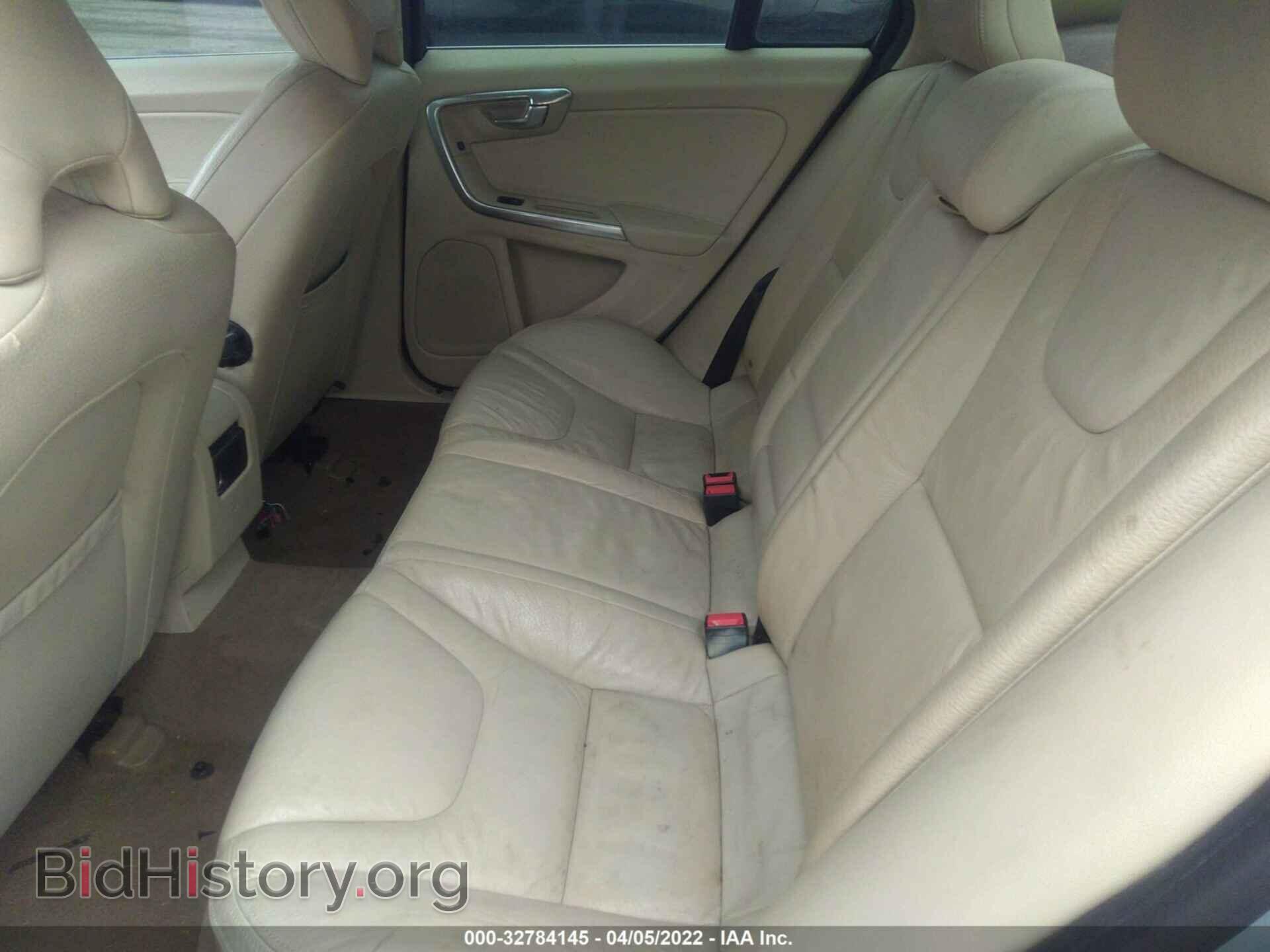 2011 VOLVO S60 - VIN: YV1902FH9B2015288 - Фото 8