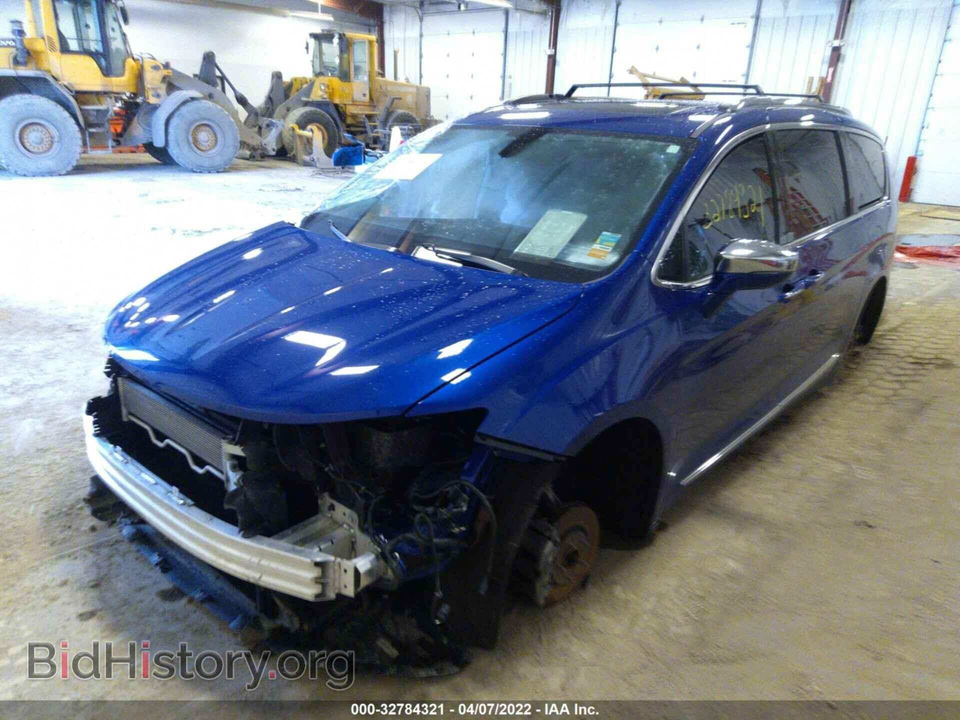 2019 CHRYSLER PACIFICA - VIN: 2C4RC1GG8KR655555 - Photo 2