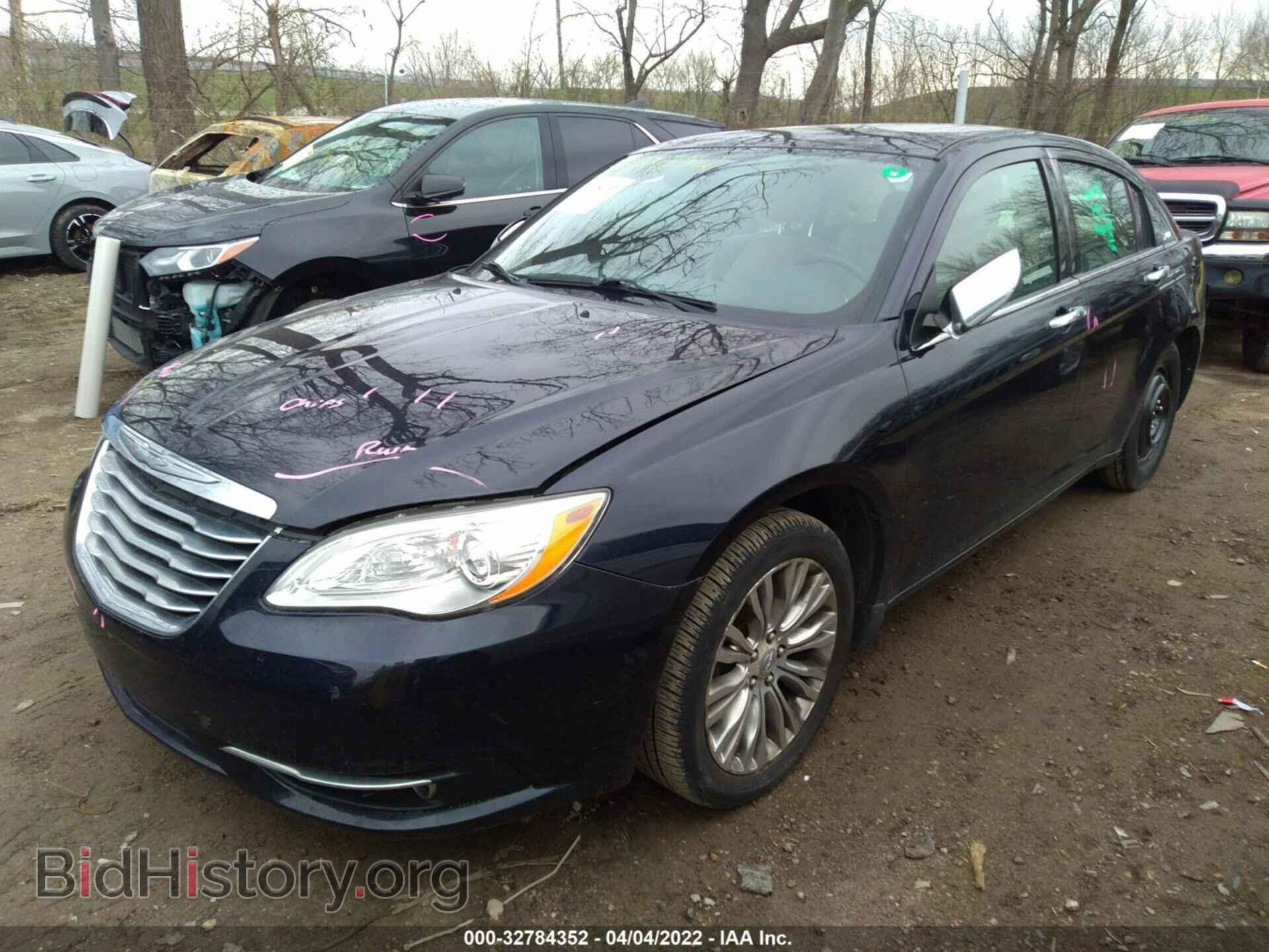 2012 CHRYSLER 200 - VIN: 1C3CCBCG8CN293215 - Фото 2