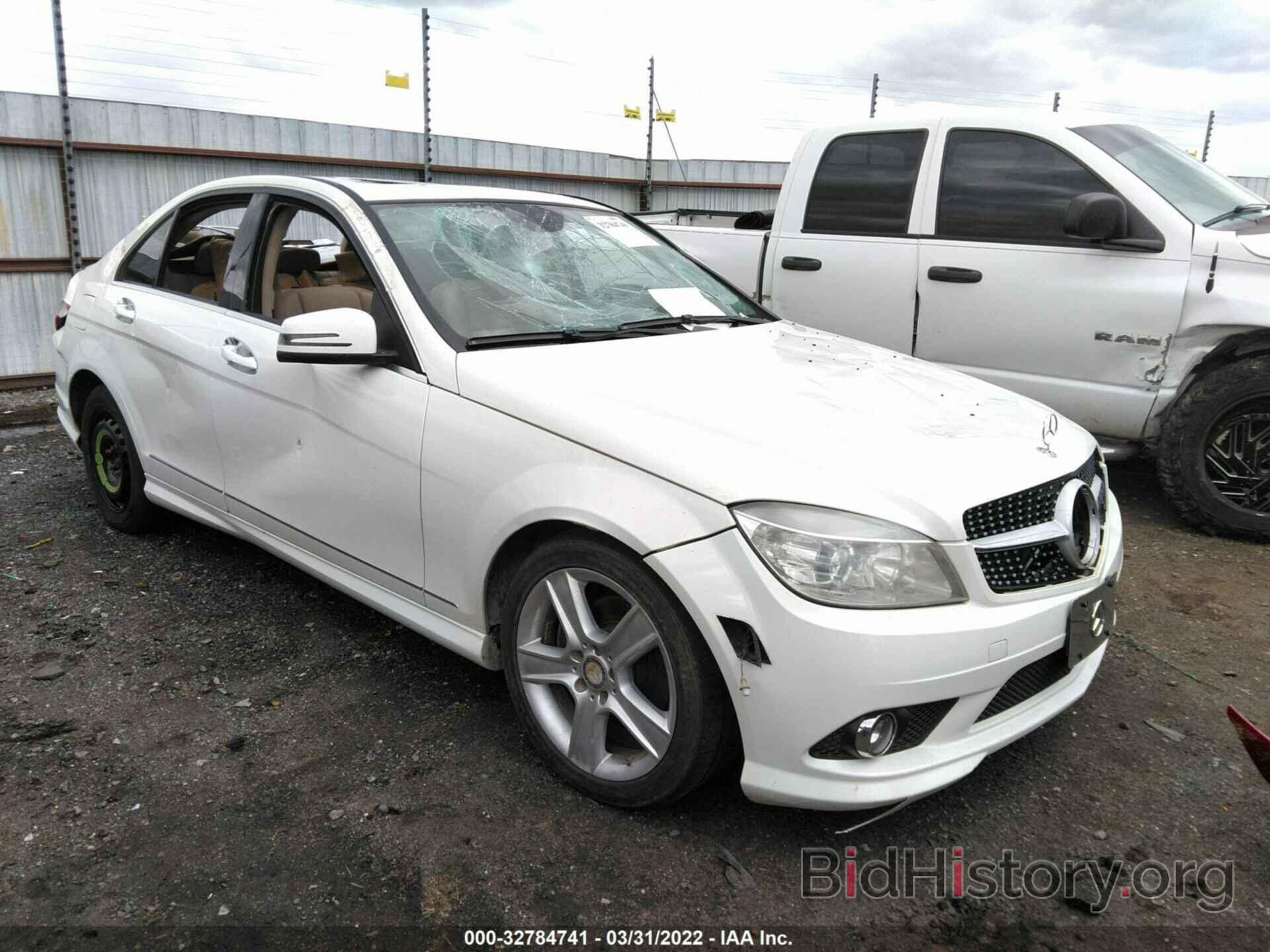 Photo WDDGF8BB3AR110537 - MERCEDES-BENZ C-CLASS 2010