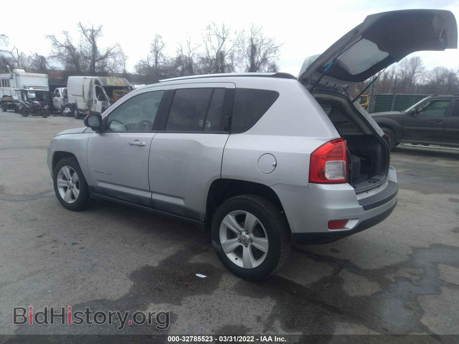 2011 JEEP COMPASS - VIN: 1J4NT1FB3BD140318 - Photo 3