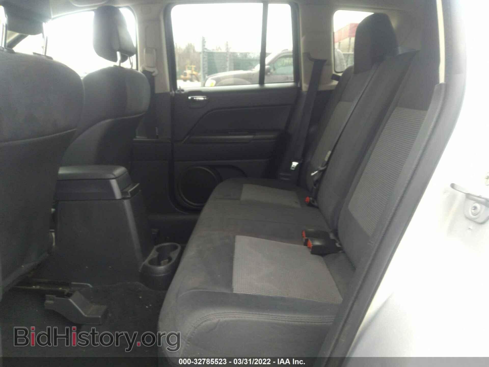 2011 JEEP COMPASS - VIN: 1J4NT1FB3BD140318 - Photo 8
