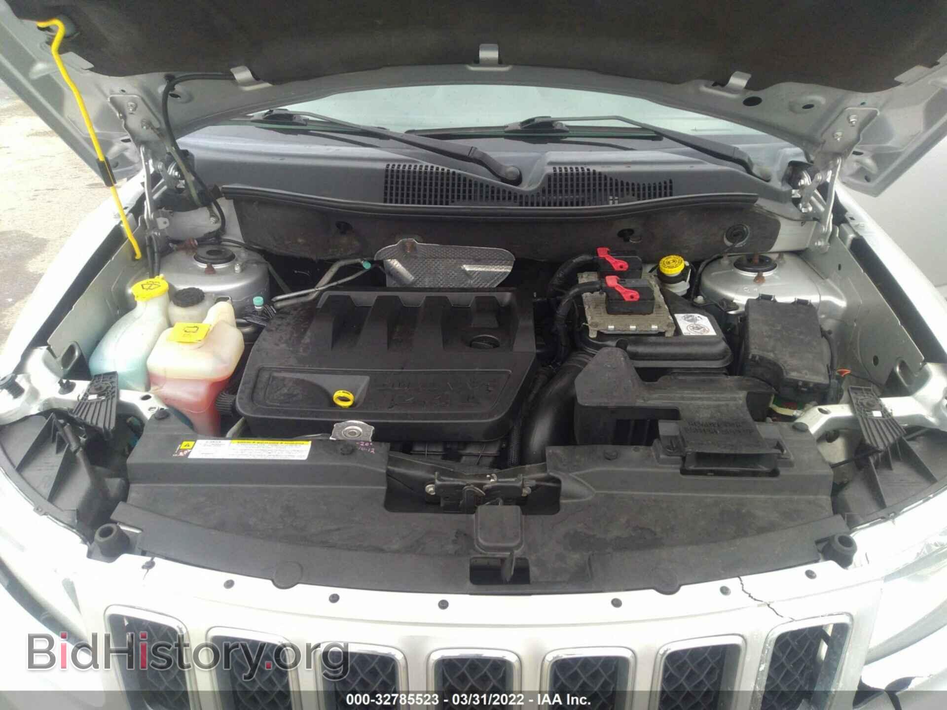 2011 JEEP COMPASS - VIN: 1J4NT1FB3BD140318 - Photo 10