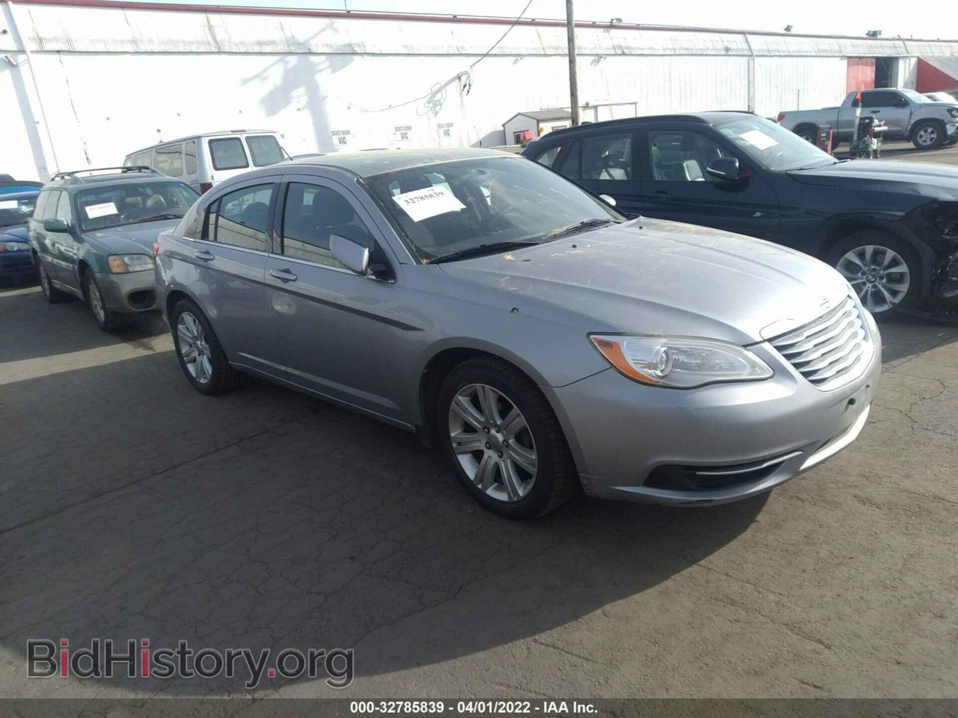 Photo 1C3CCBAB2DN686863 - CHRYSLER 200 2013