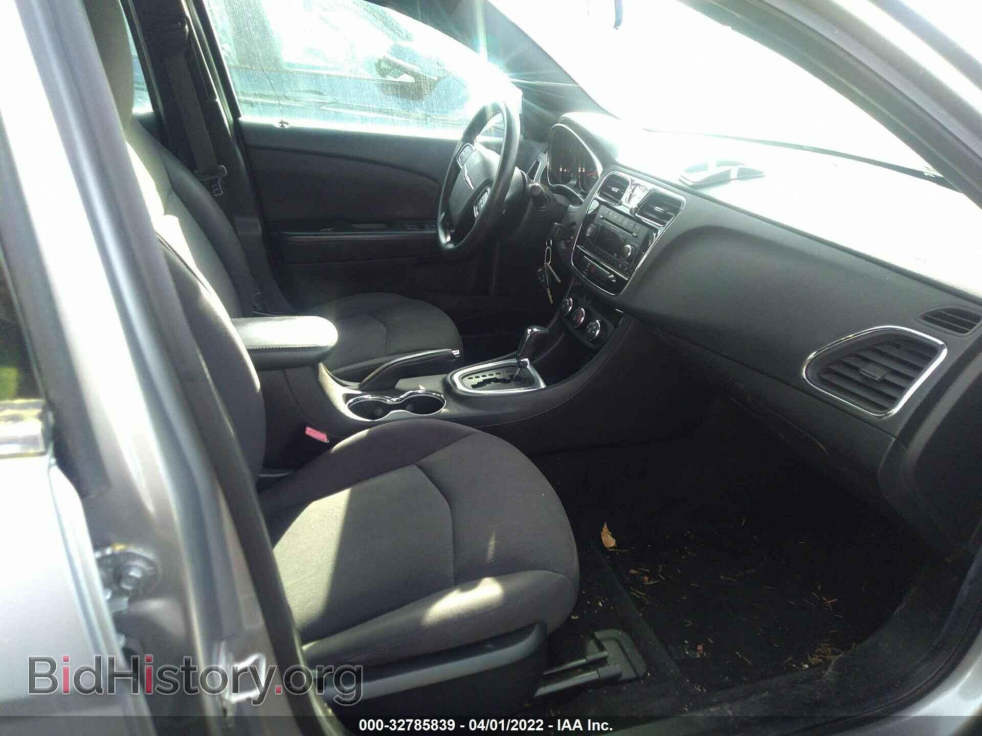 2013 CHRYSLER 200 - VIN: 1C3CCBAB2DN686863 - Фото 5