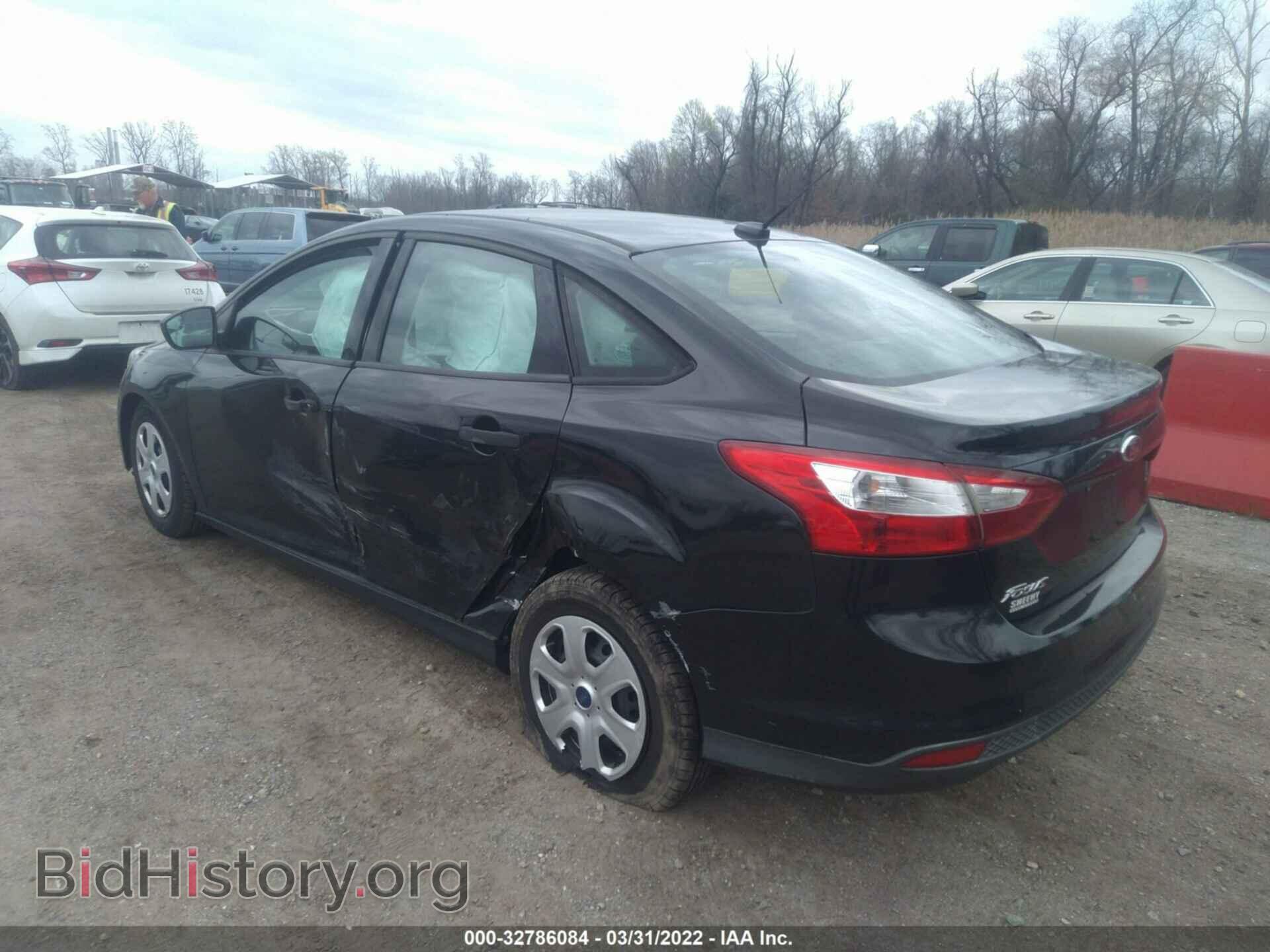 2012 FORD FOCUS - VIN: 1FAHP3E2XCL433943 - Фото 3