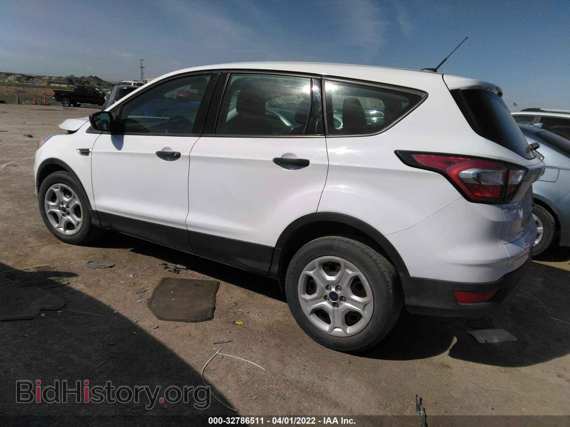 2017 FORD ESCAPE - VIN: 1FMCU0F78HUC51323 - Фото 3