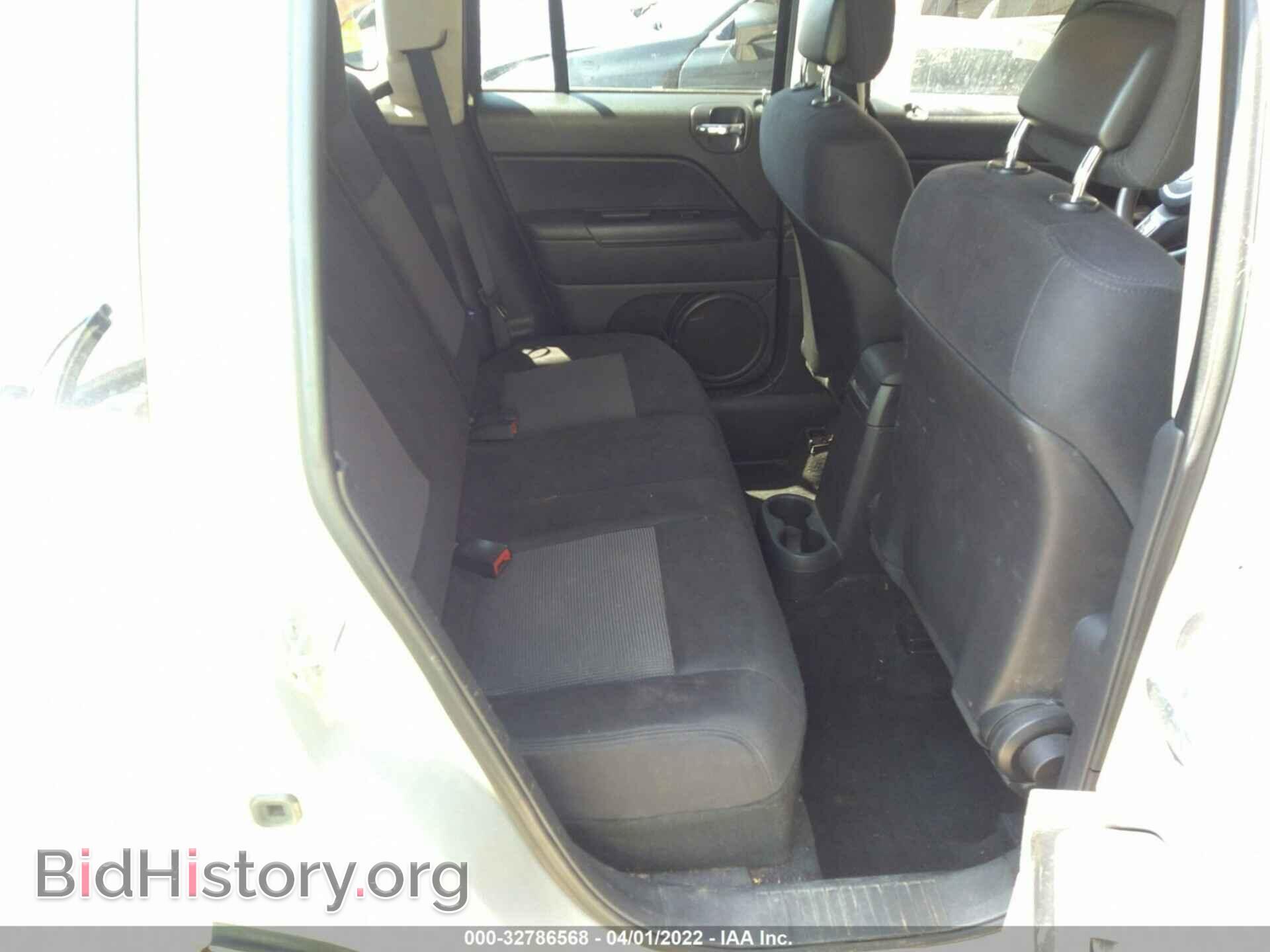 2012 JEEP COMPASS - VIN: 1C4NJCBA9CD601415 - Фото 8