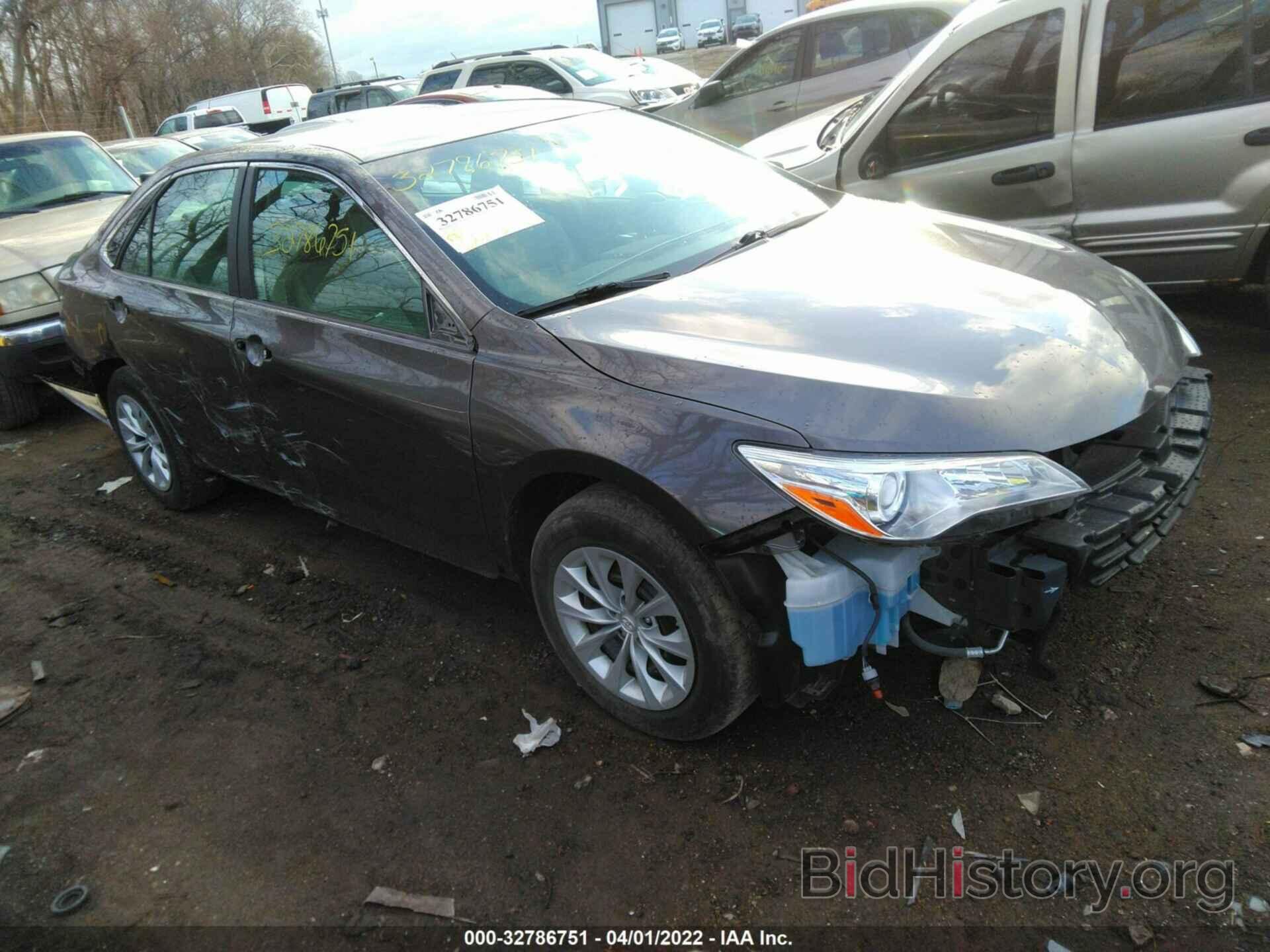Photo 4T4BF1FK5FR468833 - TOYOTA CAMRY 2015