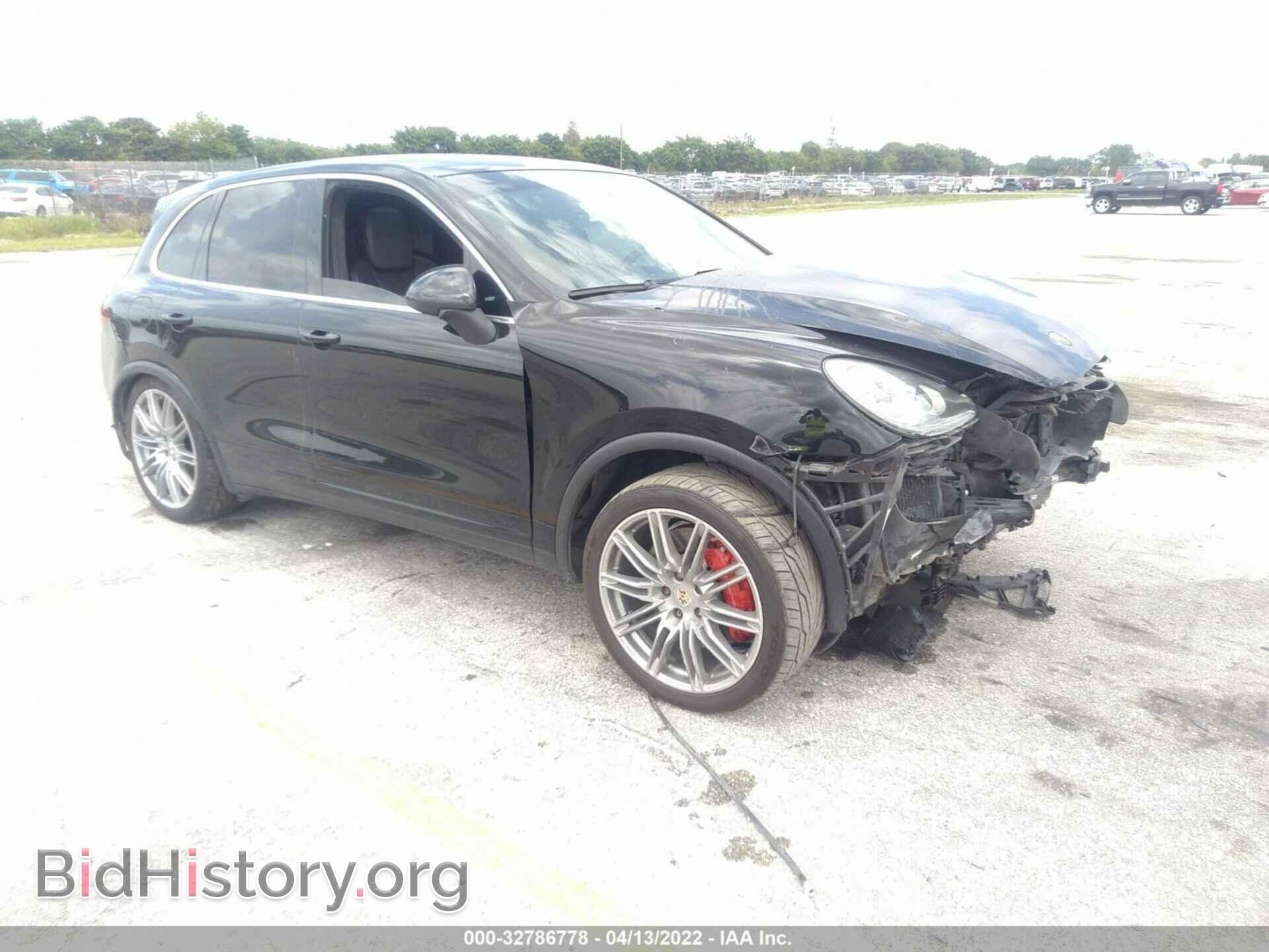 Photo WP1AC2A25BLA87224 - PORSCHE CAYENNE 2011