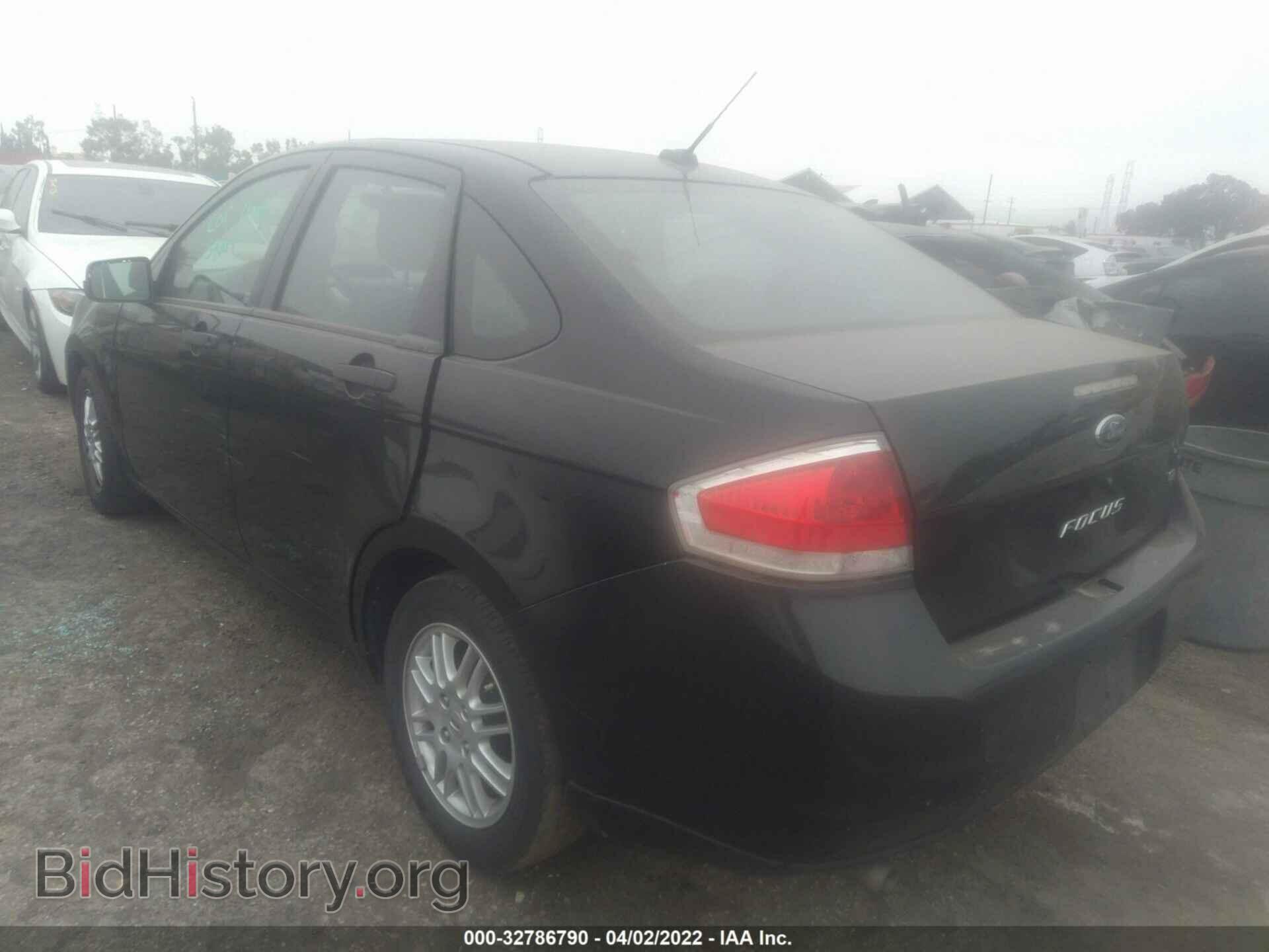 2011 FORD FOCUS - VIN: 1FAHP3FN6BW197751 - Фото 3