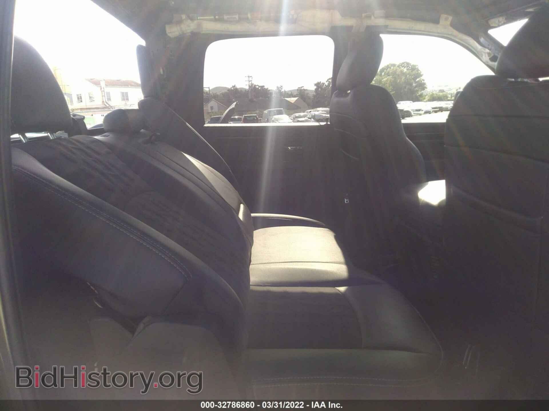 2017 RAM 1500 - VIN: 1C6RR7YT9HS757846 - Фото 8