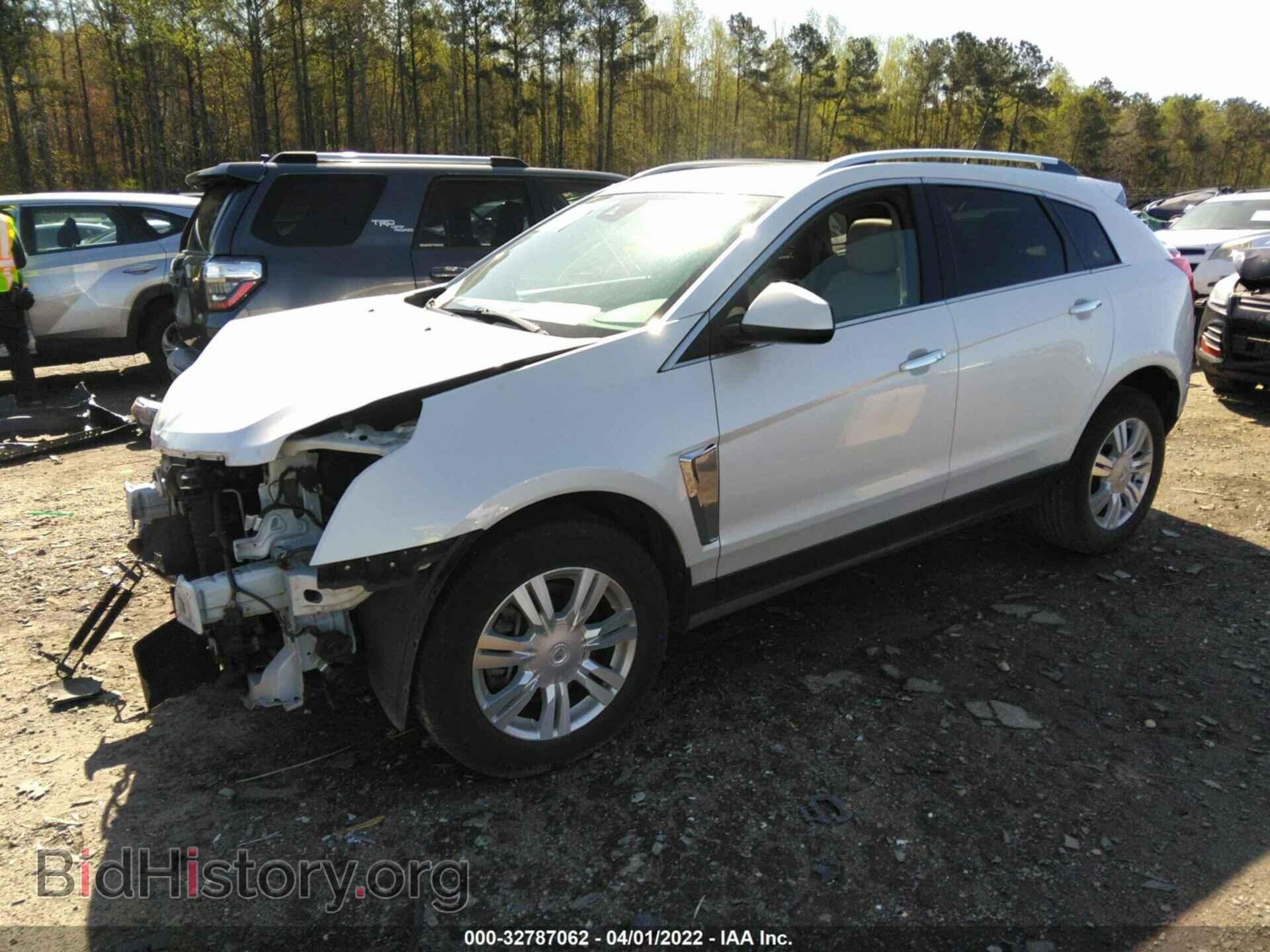 2013 CADILLAC SRX - VIN: 3GYFNCE32DS643880 - Фото 2
