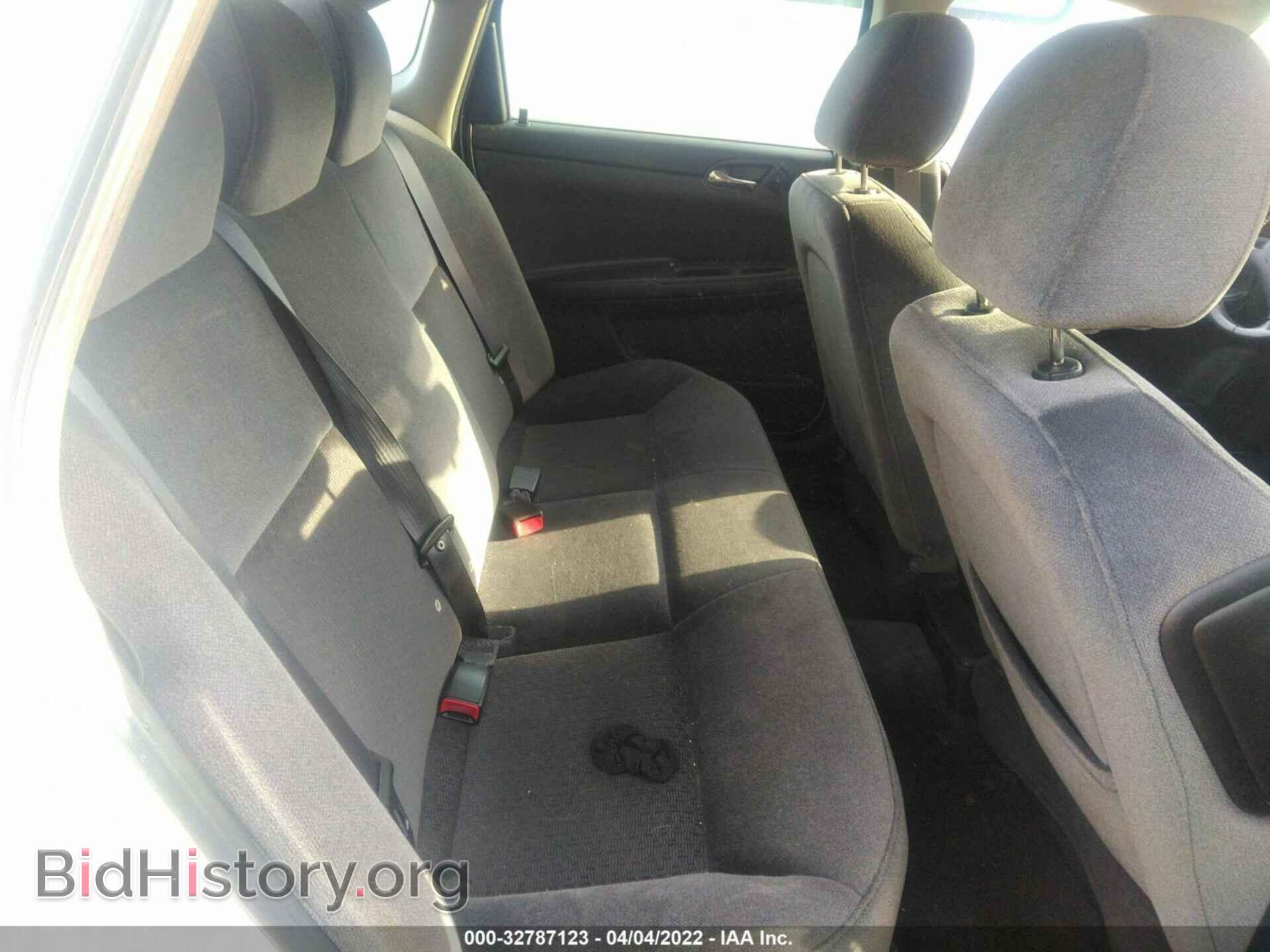 2011 CHEVROLET IMPALA - VIN: 2G1WG5EK2B1158546 - Фото 8