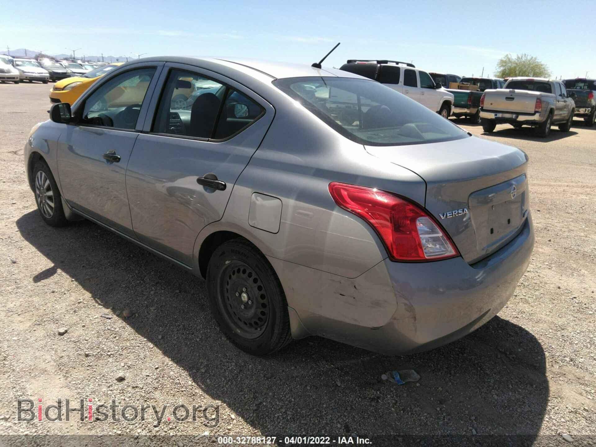 2012 NISSAN VERSA - VIN: 3N1CN7APXCL886731 - Фото 3
