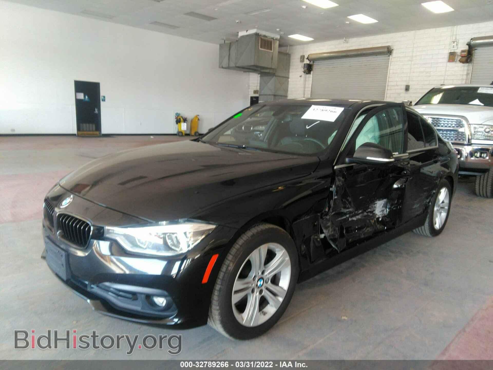 2018 BMW 3 SERIES - VIN: WBA8B9C58JEE80950 - Фото 2