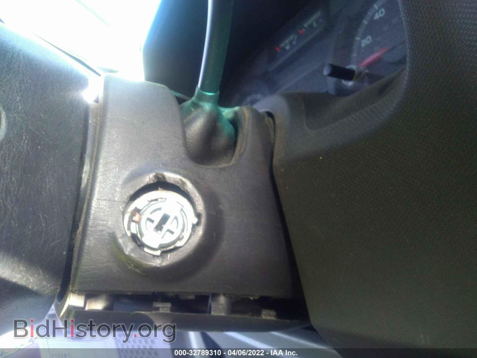 2011 FORD ECONOLINE CARGO VAN - VIN: 1FTNE2EW0BDA57004 - Фото 6