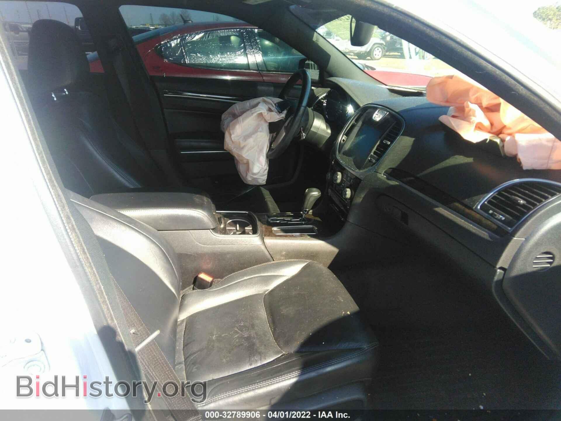 2011 CHRYSLER 300 - VIN: 2C3CA5CG0BH523330 - Фото 5