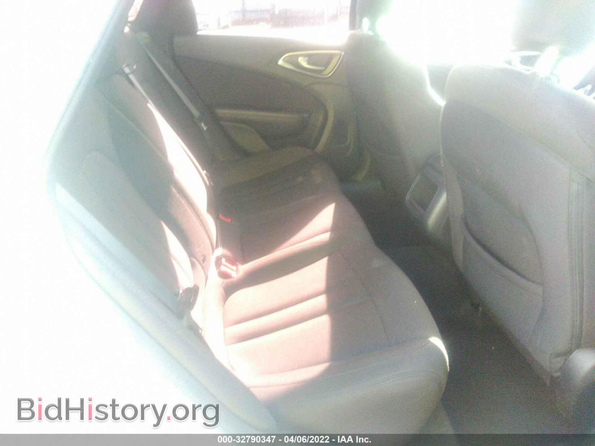 2015 CHRYSLER 200 - VIN: 1C3CCCAB4FN703896 - Фото 8