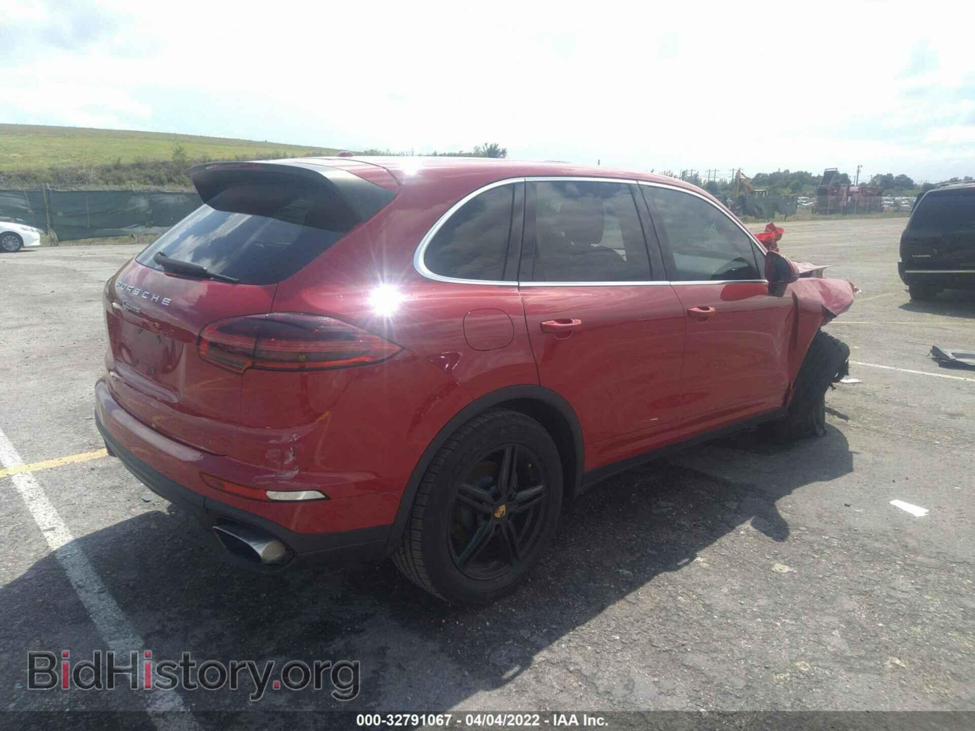 2017 PORSCHE CAYENNE - VIN: WP1AA2A25HKA90984 - Фото 4